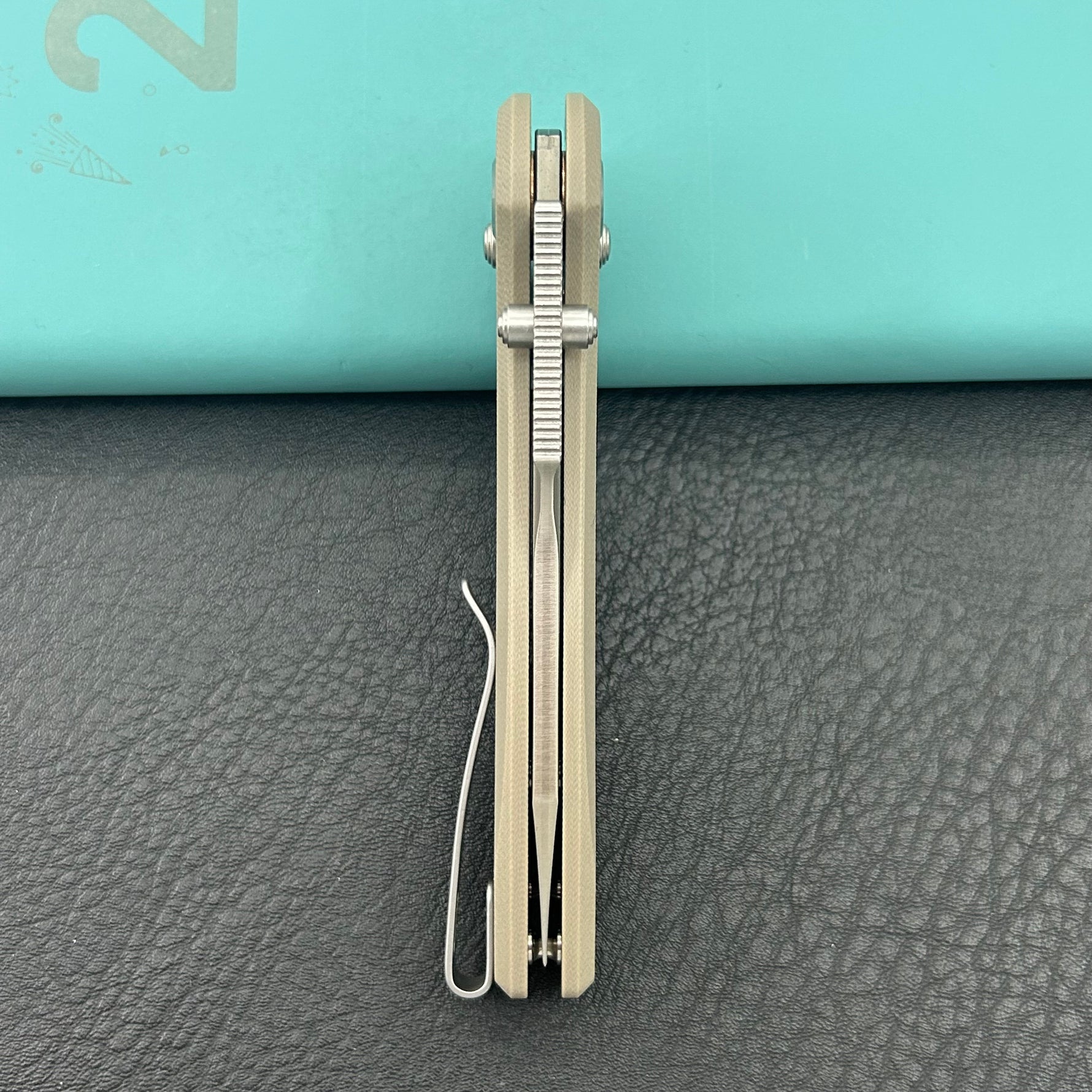 KUBEY Knife KU422B Minor Crossbar Lock Tan  Folding Knife