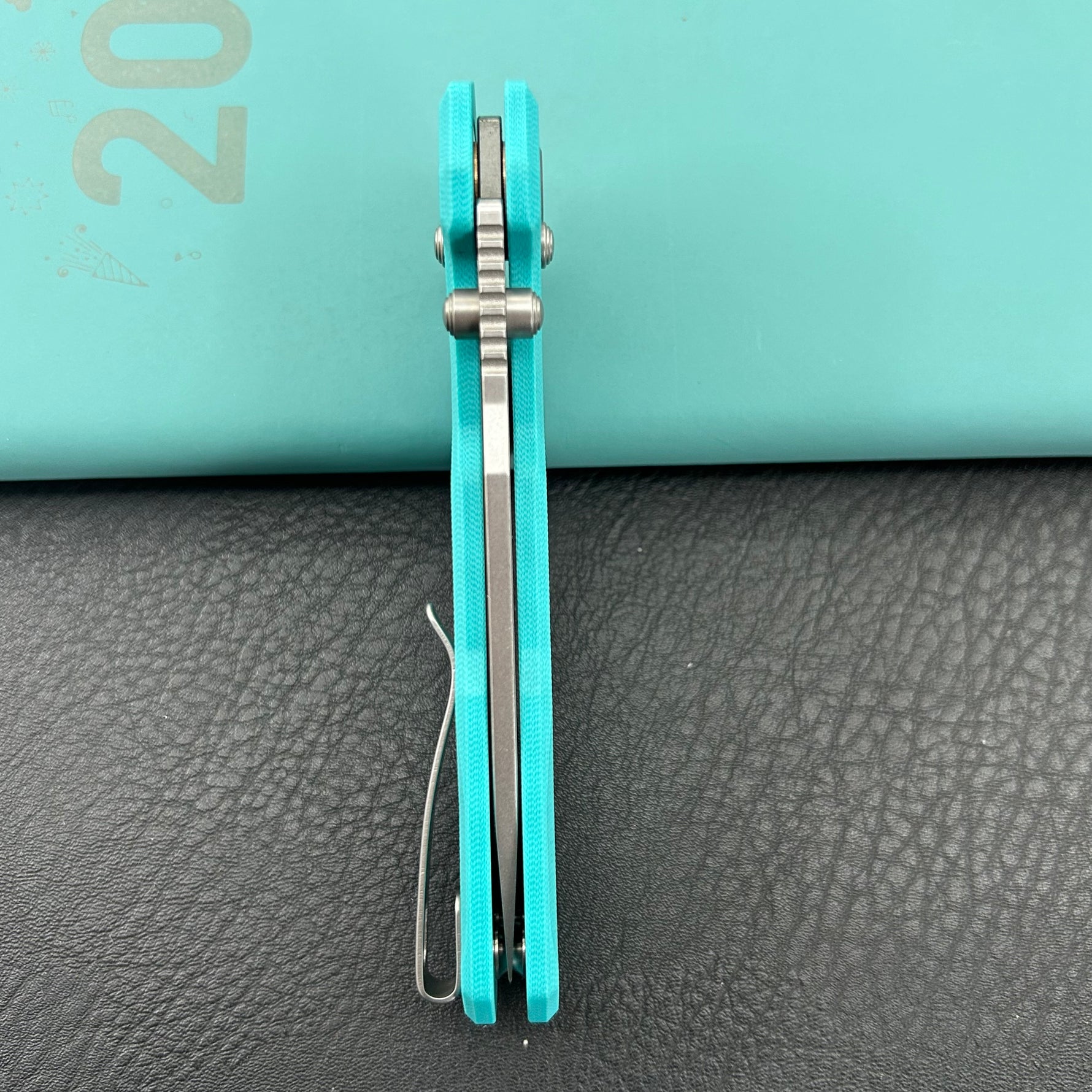 KUBEY Knife KU237G Carve Crossbarlock Tiffany Blue  Folding Knife