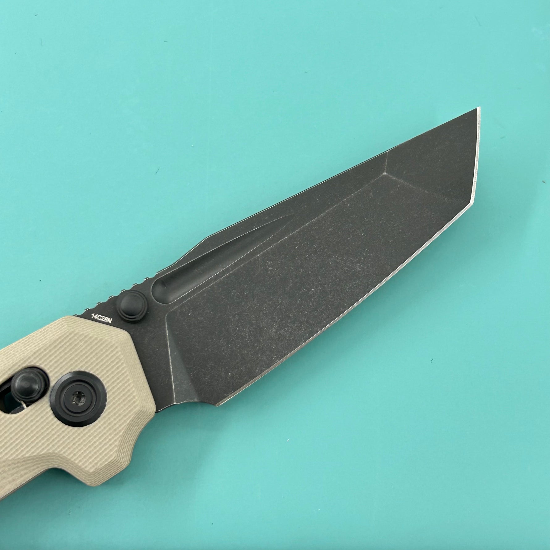 KUBEY Knife KU237C Carve Crossbarlock Black Tan  Folding Knife