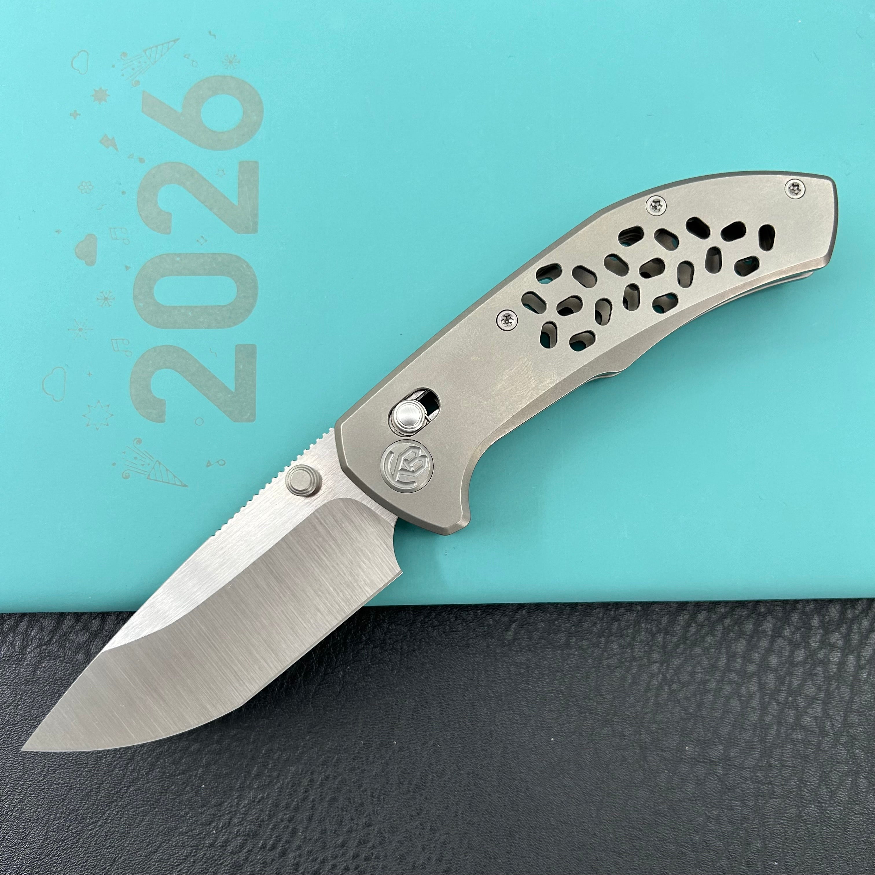 KB KNIVES KB326A Trillium Folding Knife Grey Titanium Handle 3.11'' Belt Satin M390 Blade