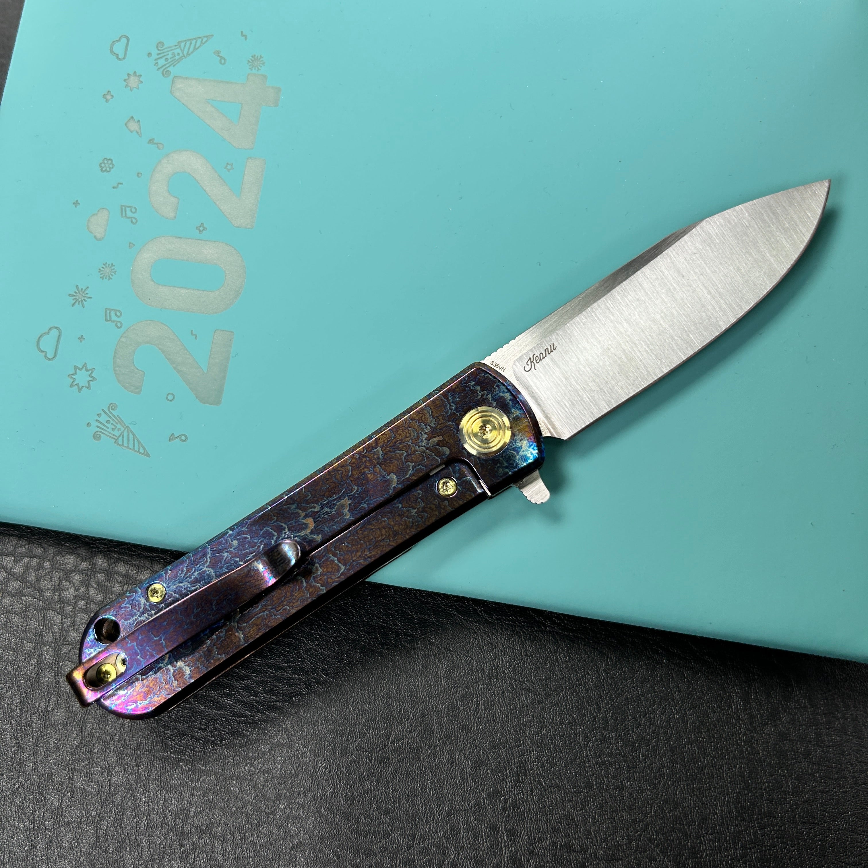 KUBEY KB359  NEO Flipper Folding Pocket Knife Flame Titanium Custom Titanium Mayhem Finish Handle  2.99" Belt Satin S35VN Blade