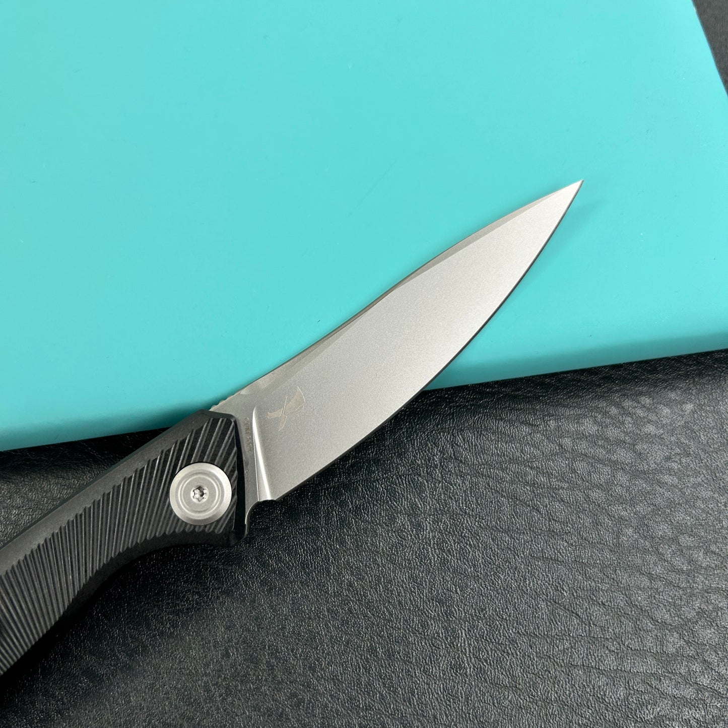 KUBEY KB2103B Pike Liner Lock Folding Knife black 6AL4V Titanium Handle 2.87" Sand Blasted  CPM-20CV