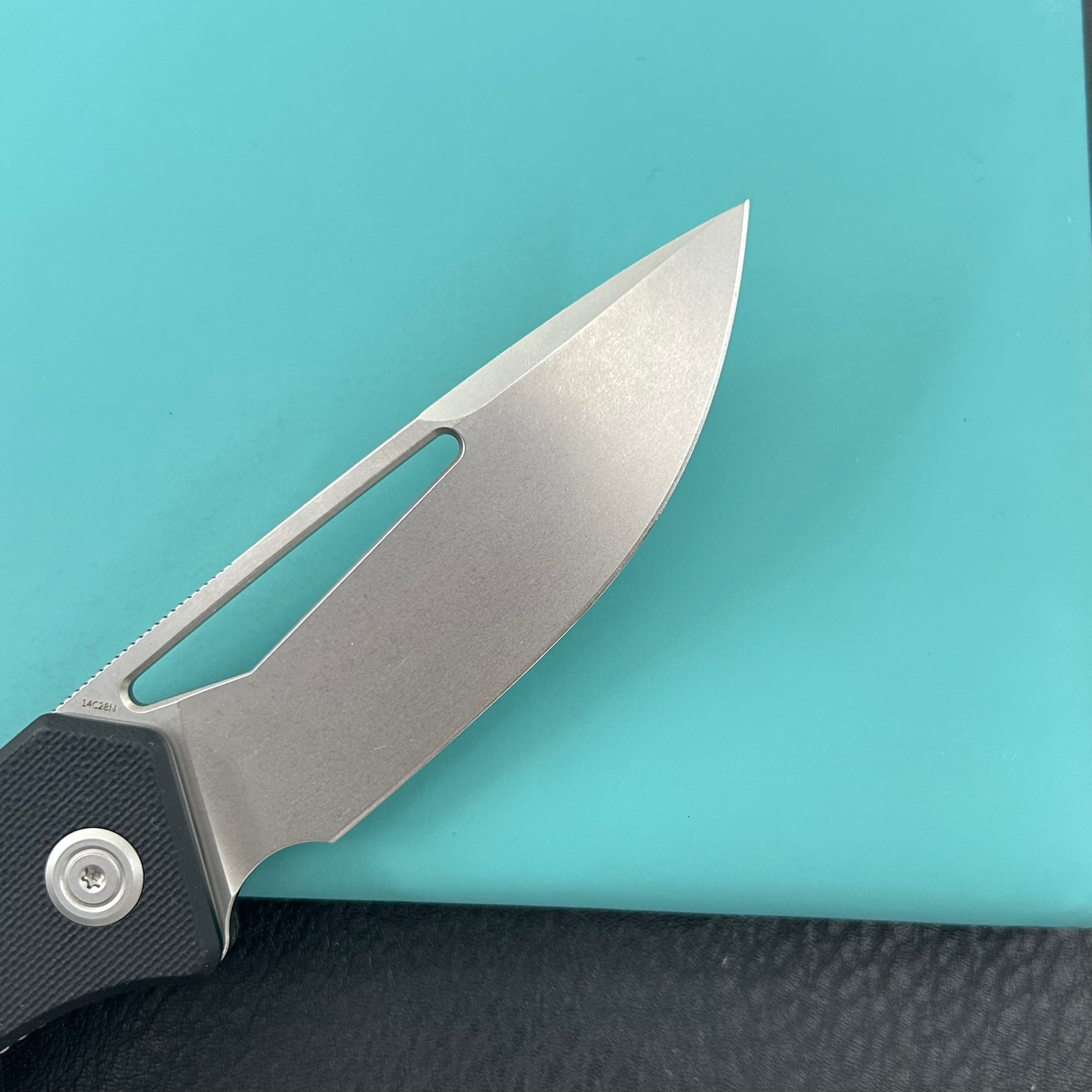 KUBEY Knife KU331L Thalia Linerlock Black 14C28N Folding Knife