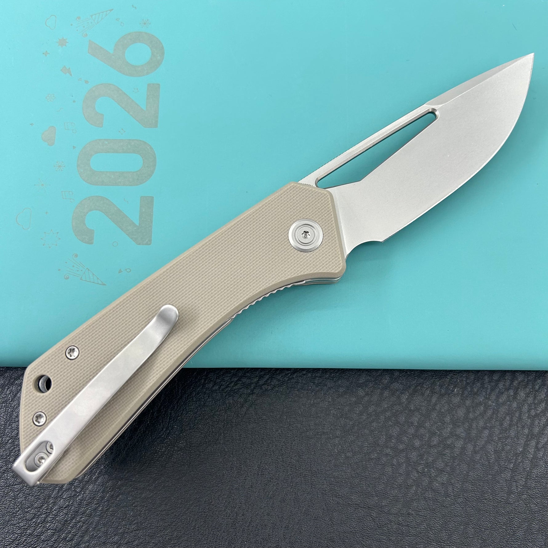 KUBEY Knife KU331R Thalia Linerlock Tan 14C28N Folding Knife