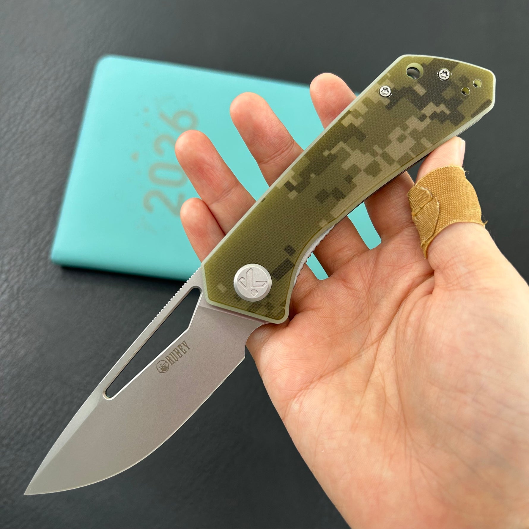 KUBEY Knife KU331K Thalia Linerlock Camouflage 14C28N Folding Knife