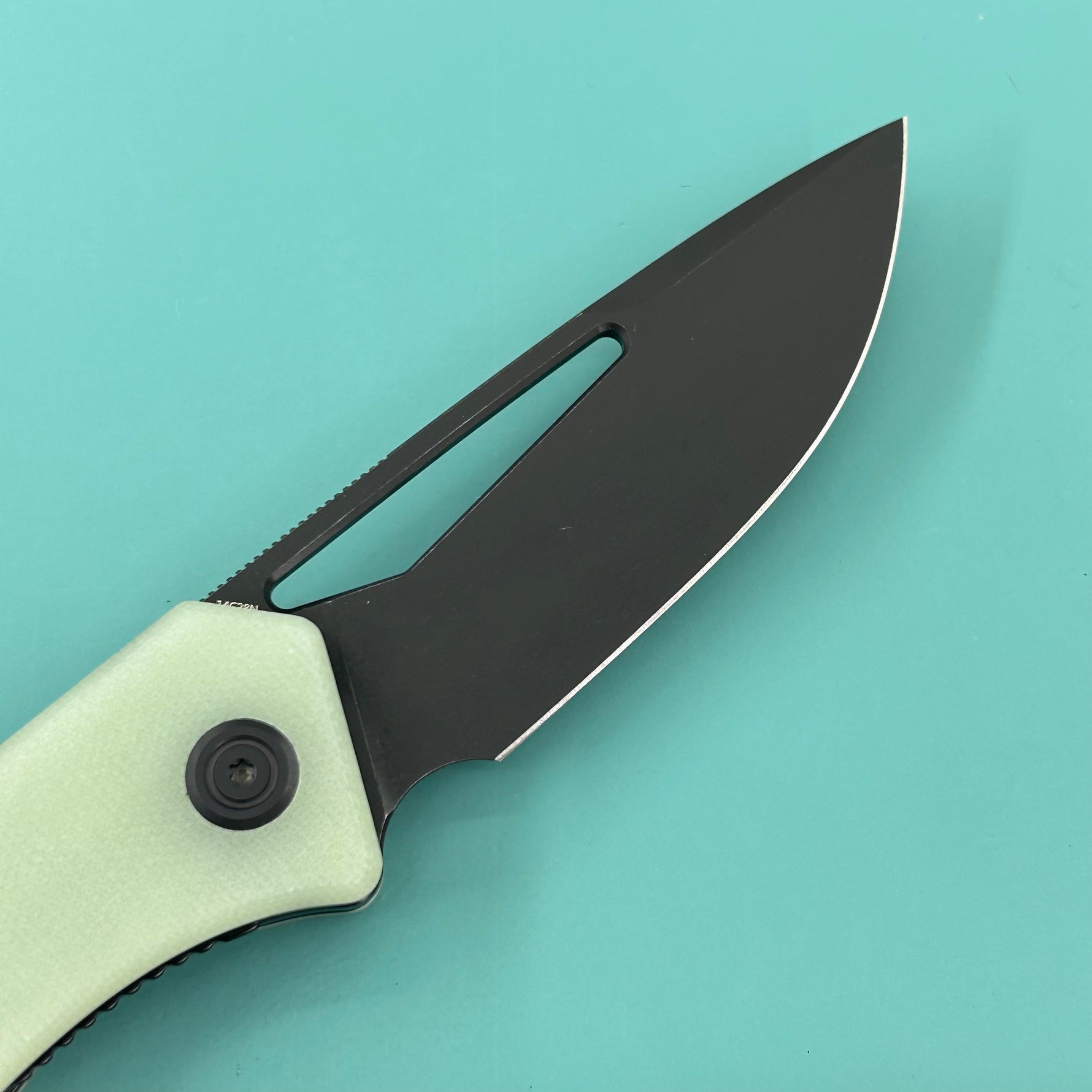 KUBEY Knife KU331N Thalia Linerlock Black Jade 14C28N Folding Knife
