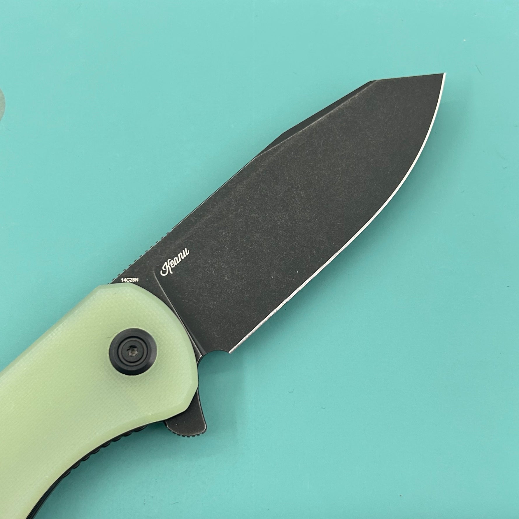 KUBEY Knife KU358Q Master Chief Linerlock Black Jade  14C28N Folding Knife