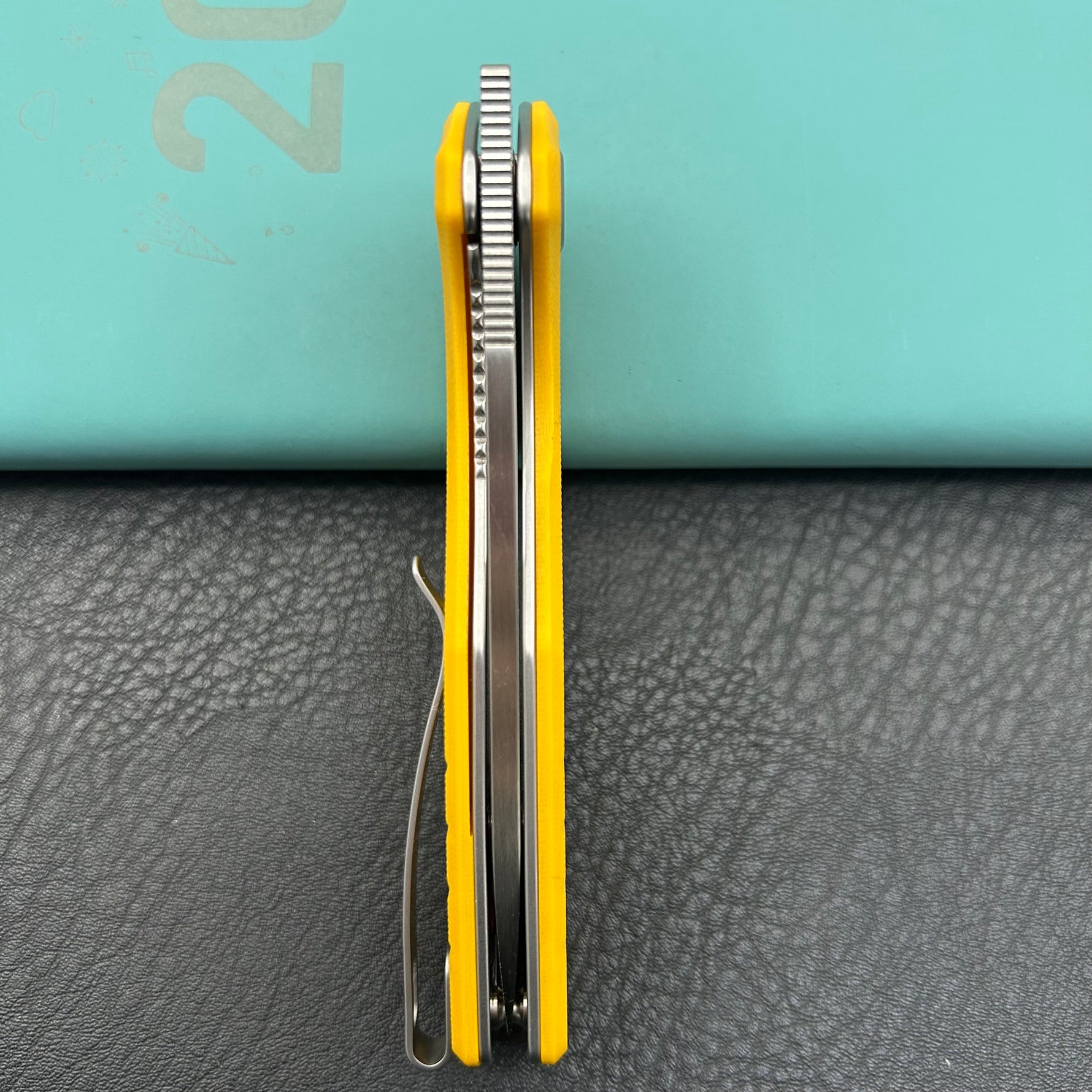 KUBEY Knife KU324J Doris Linerlock Yellow 14C28N Folding Knife