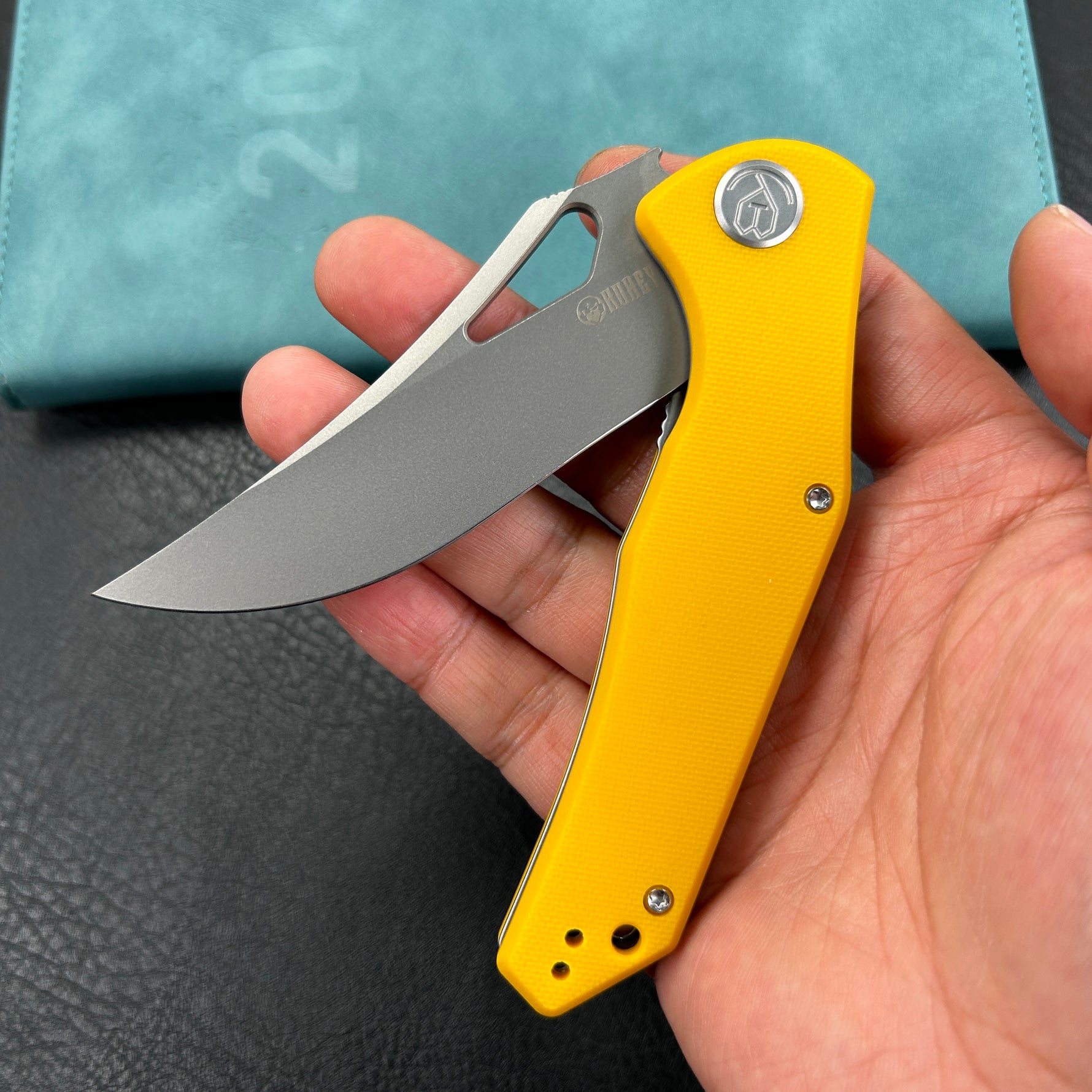 KUBEY knife KU149G Phemius Liner Lock Folding Pocket Knife Yellow G10 Handle 3.66" Sandblast 14C28N