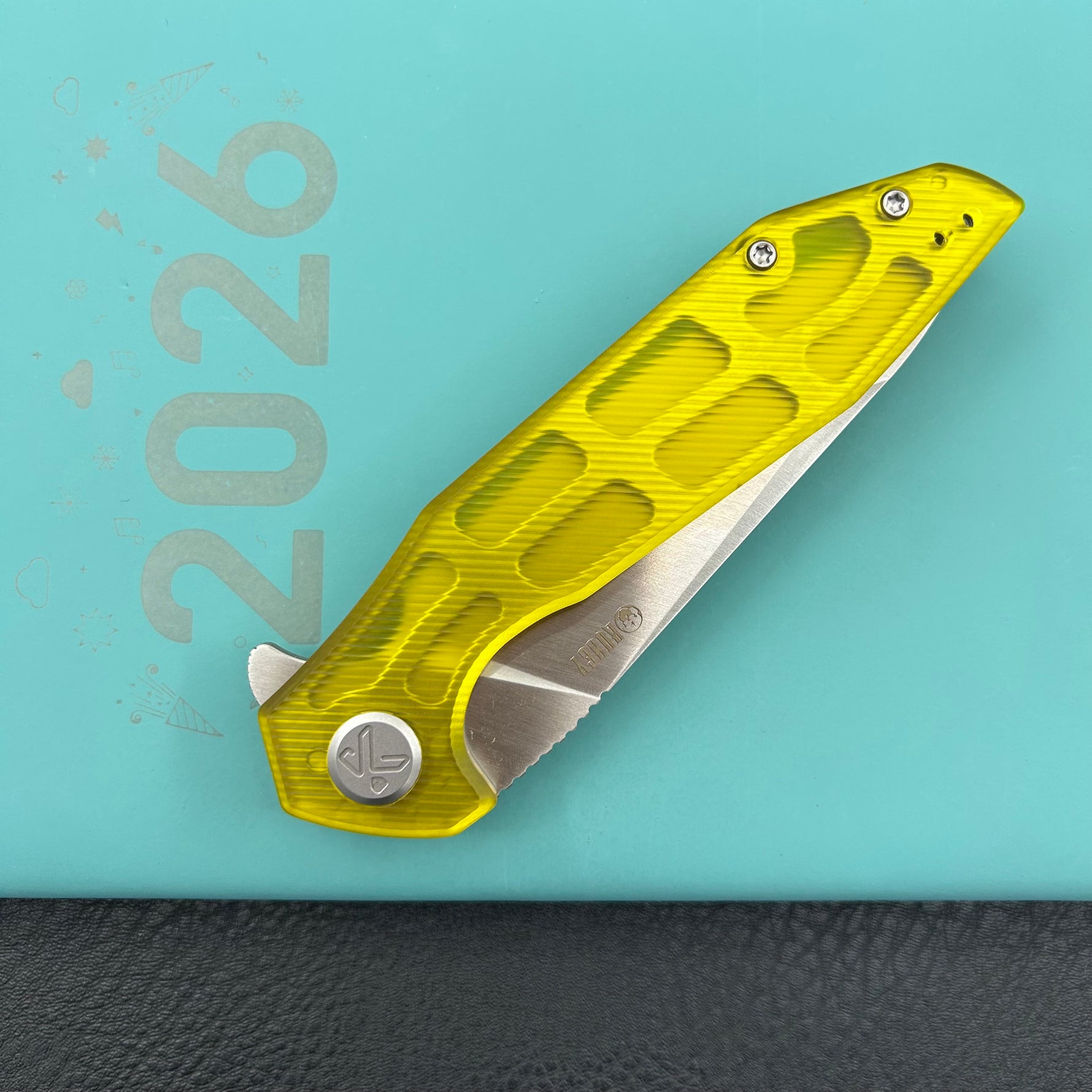 KUBEY  Knife KU117T Nova Linelock Polycarbonate 14C28N Folding Knife