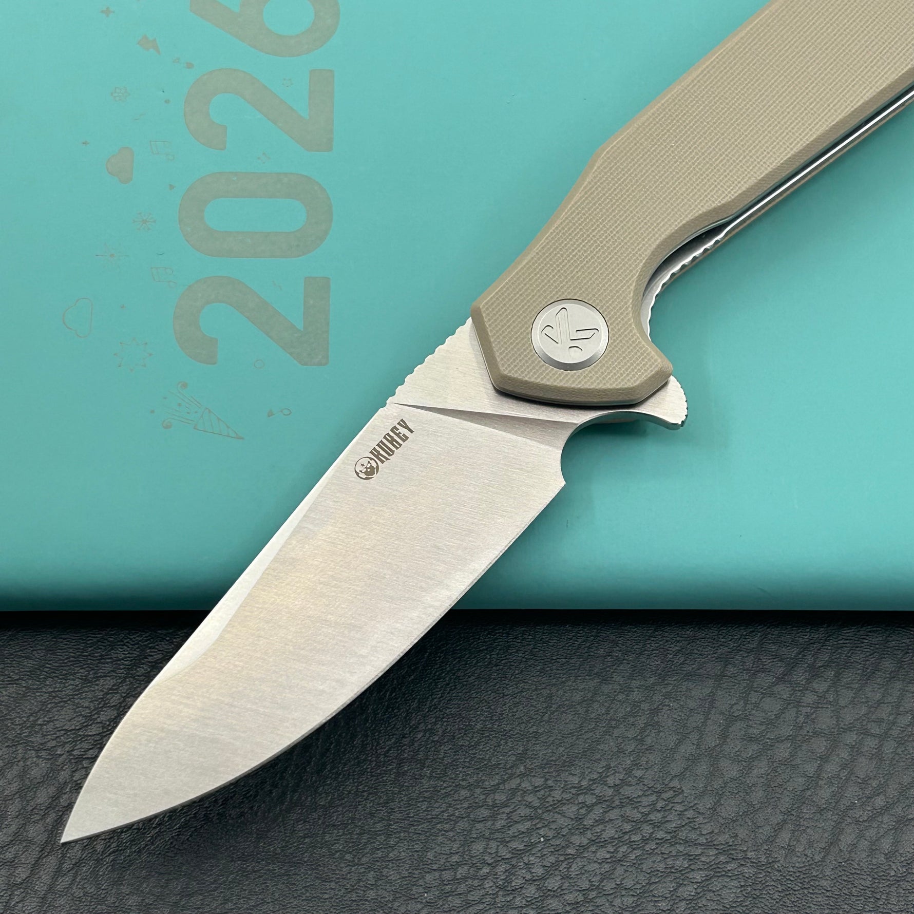 KUBEY  Knife KU117R Nova Linelock Tan   14C28N Folding Knife