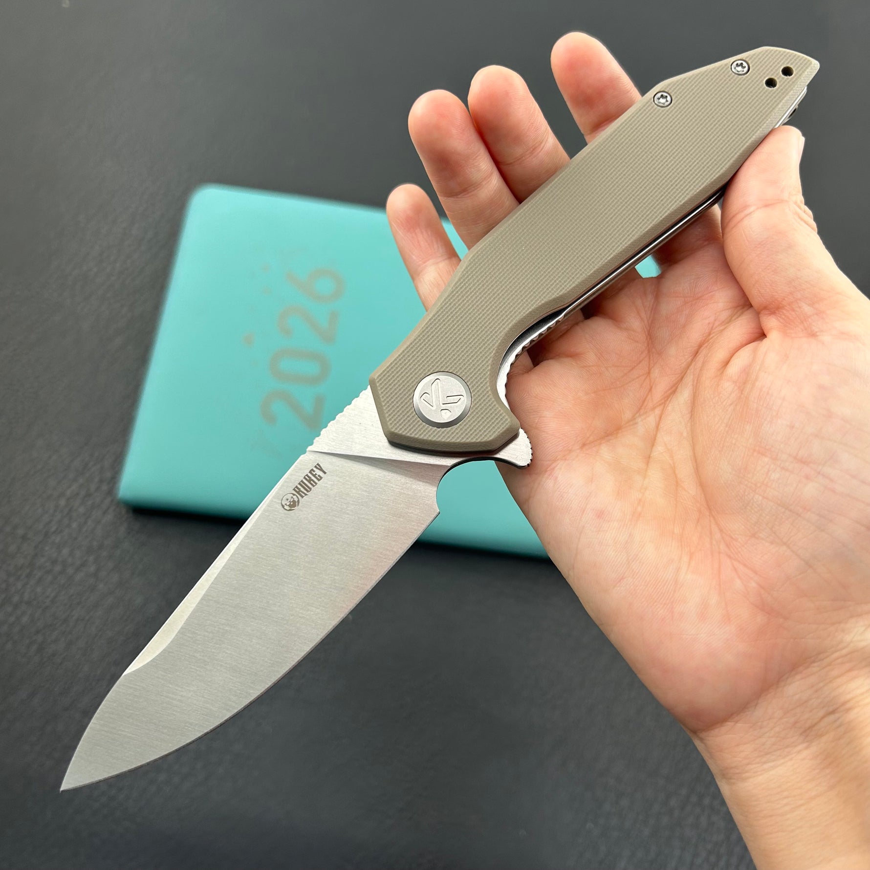 KUBEY  Knife KU117R Nova Linelock Tan   14C28N Folding Knife