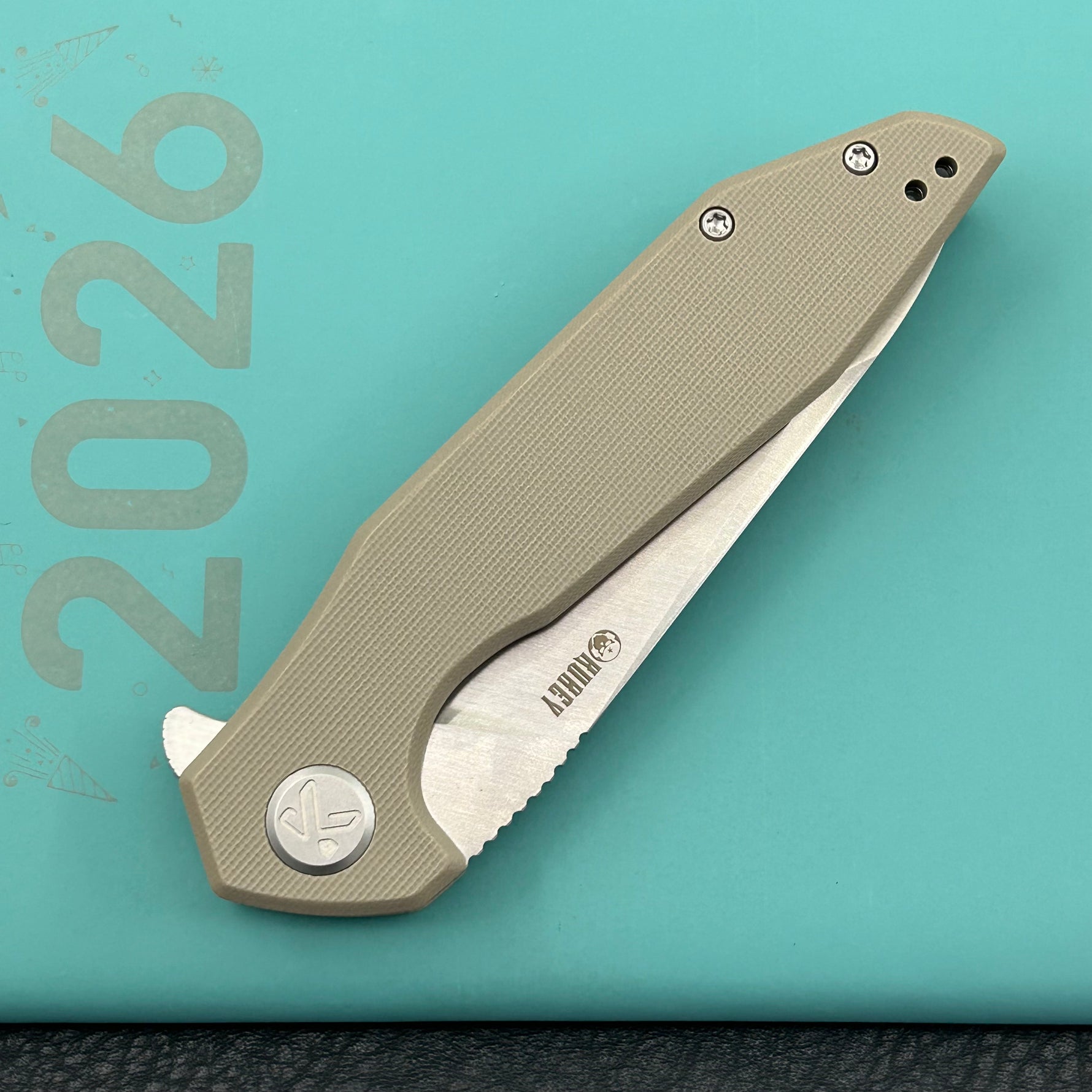KUBEY  Knife KU117R Nova Linelock Tan   14C28N Folding Knife
