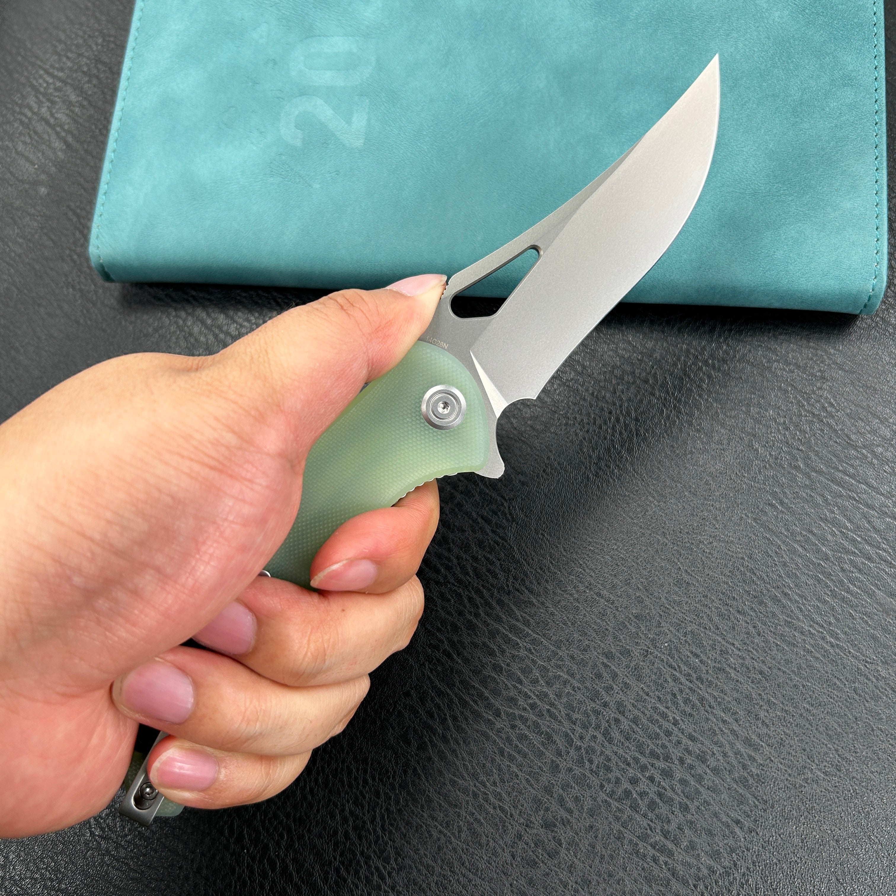 KUBEY KU149D Phemius Liner Lock Folding Pocket Knife Jade G10 Handle 3.66" Sandblast 14C28N