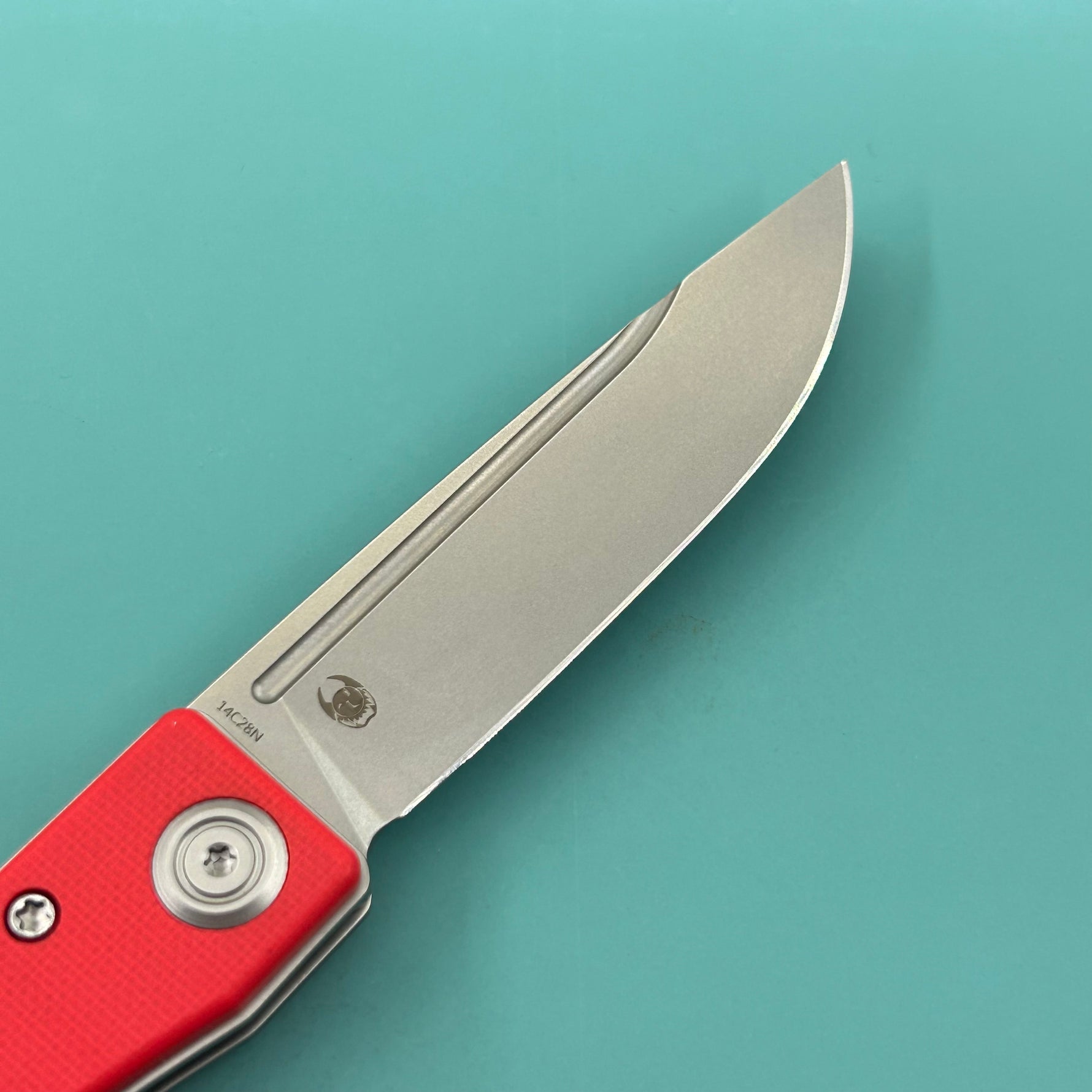KUBEY Knife KU2102F Akino Lockback  Red  14C28N Folding Knife