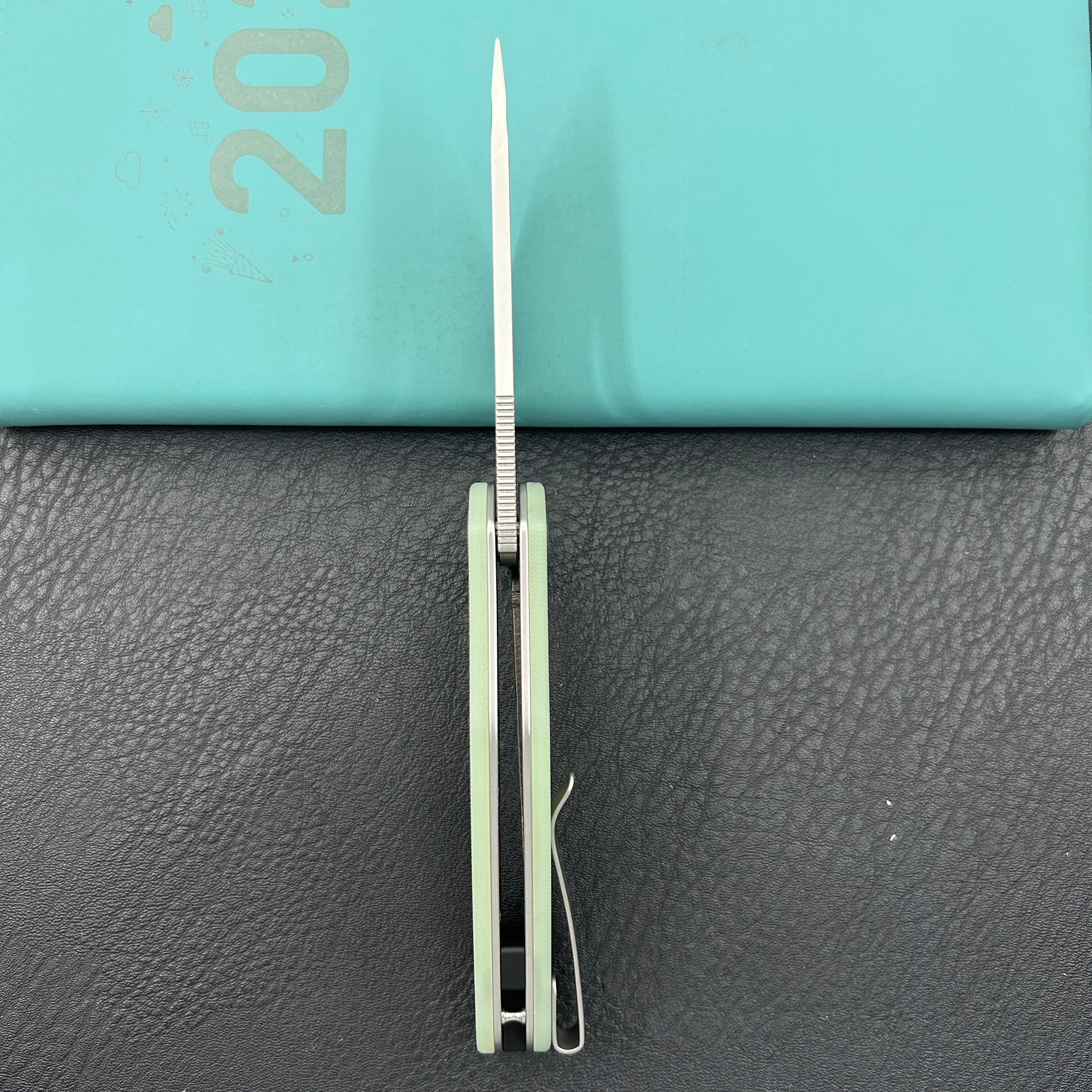 ゆーすけ KUBEY Knife KU210I Dugu Linerlock Jade 14C28N Folding Knife
