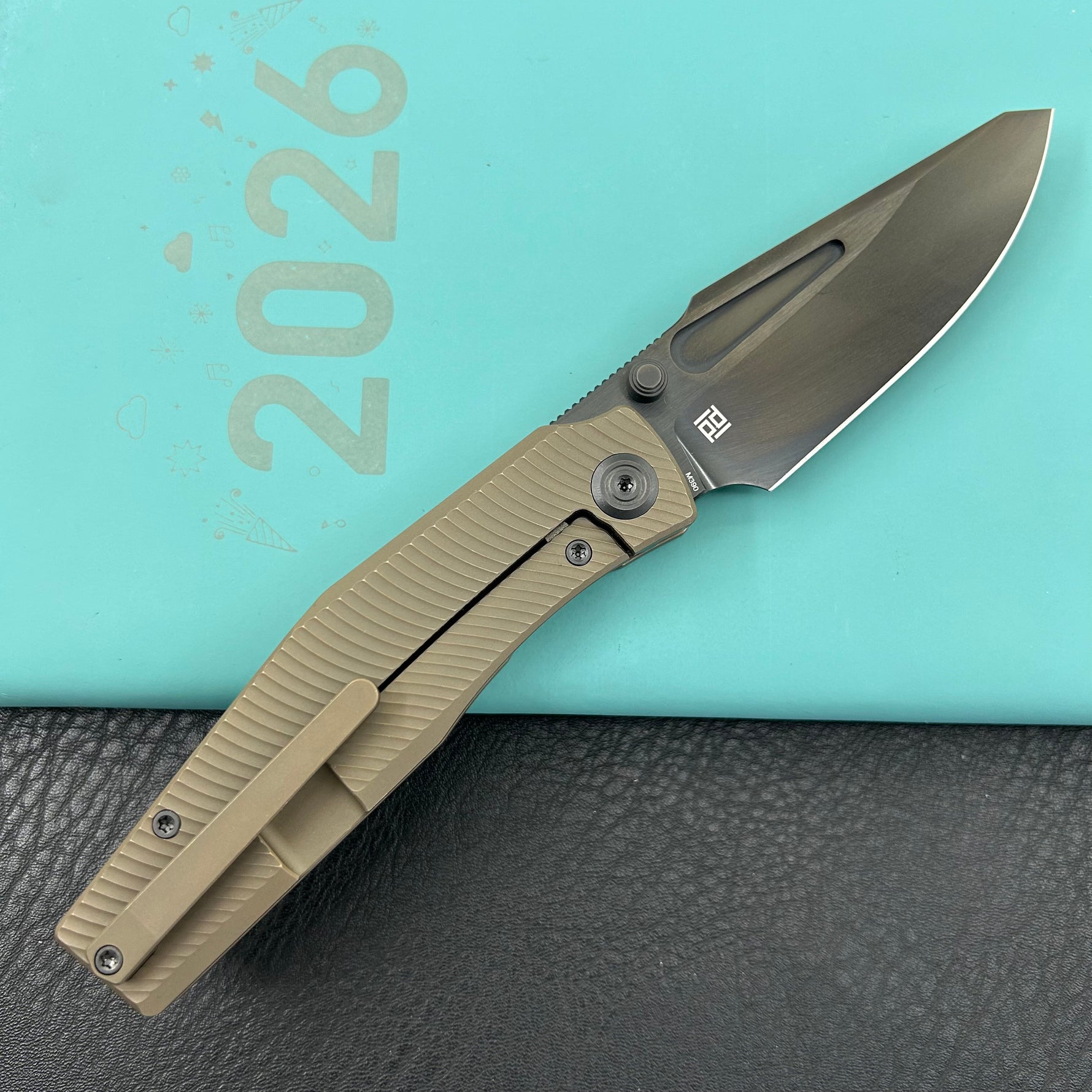 KB KNIVES KB443C Illusion Folding Knife Bronze Ano Titanium Handle 3.46‘’DLC Belt Satin Bohler M390 Blade