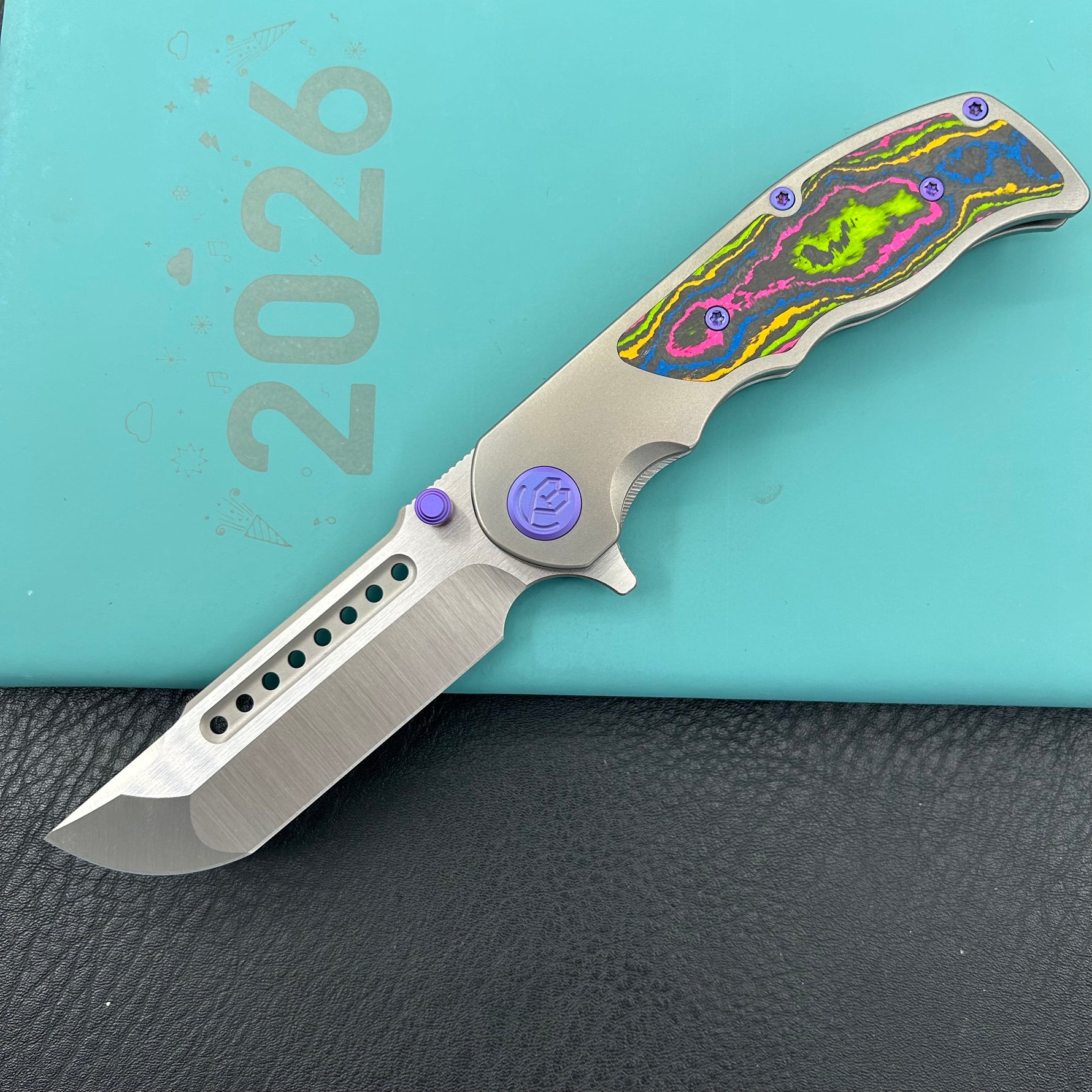 KB KNIVES KB436A Predator Folding Knife Sandblasting Titanium with 80's Camo Carbon inlay Handle 3.46'' Belt Satin Bohler M390 Blade