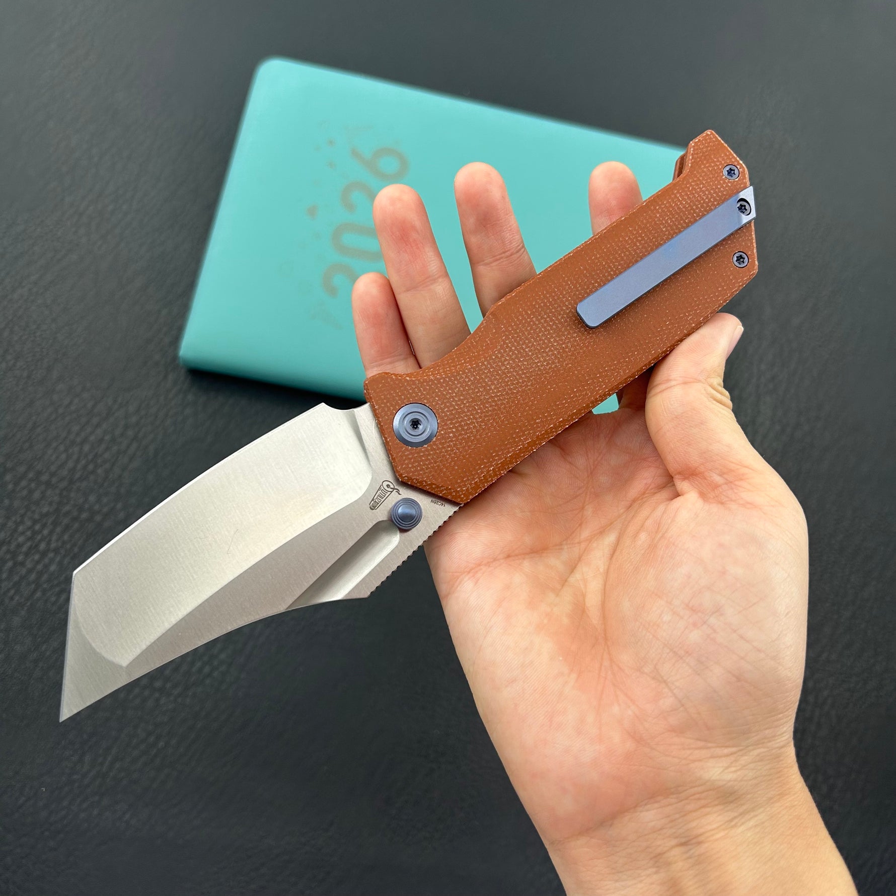 KUBEY Knife KU402F Hamster Linerlock Tan 14C28N Folding Knife