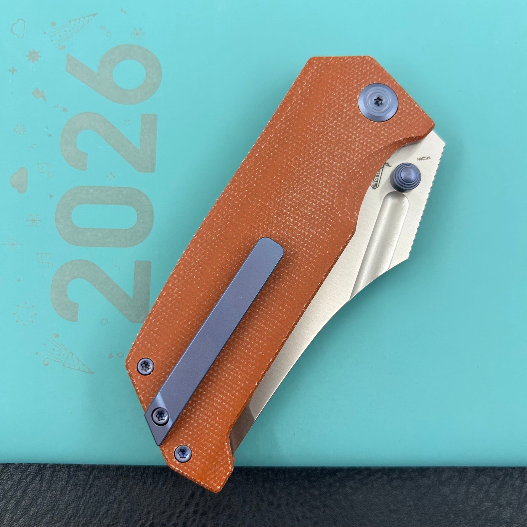 KUBEY Knife KU402F Hamster Linerlock Tan 14C28N Folding Knife