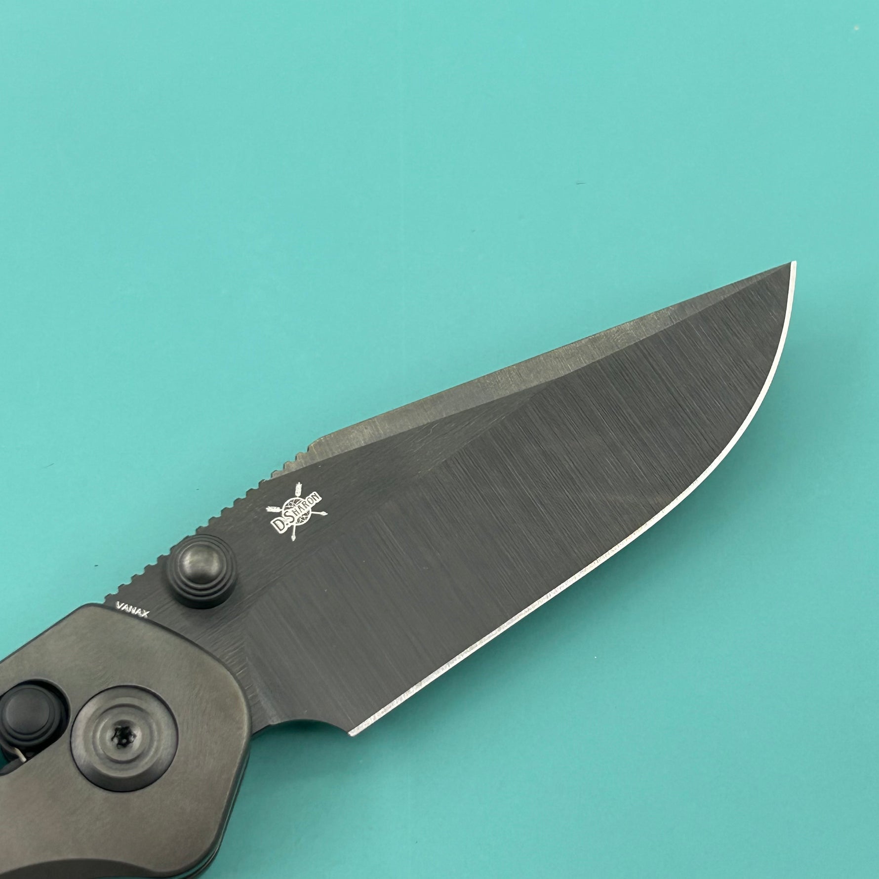 KB KNIVES KB466C Coronado Folding Knife DLC Titanium Handle 3.46" Belt Satin Vanax Blade