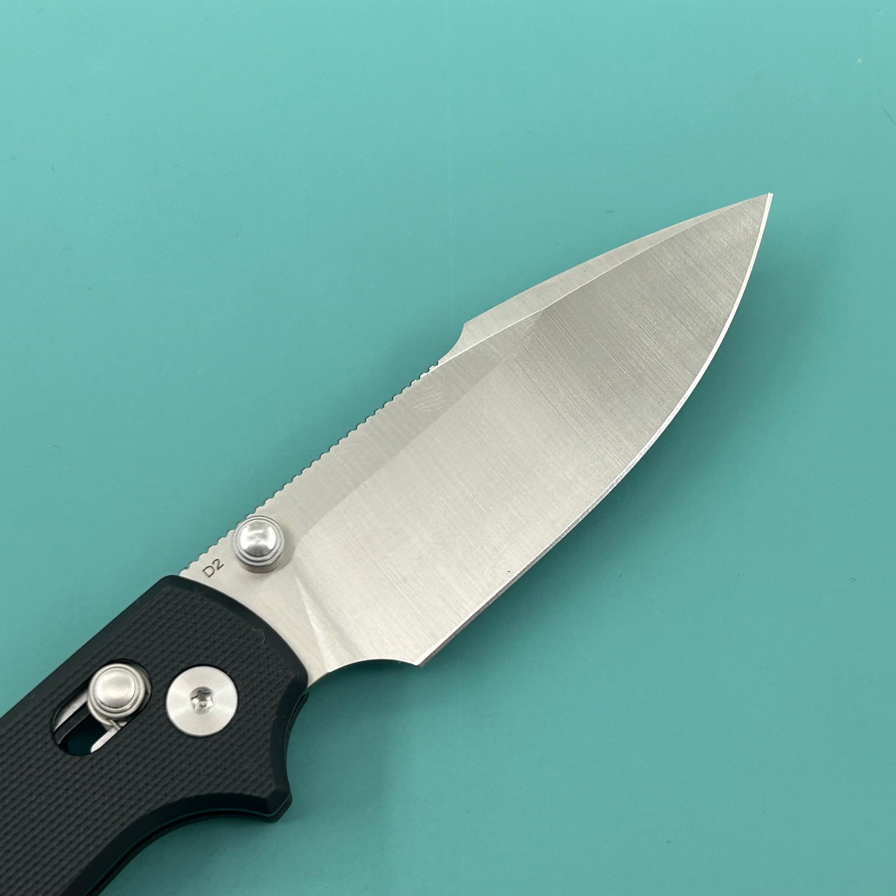 KUBEY Knife KU506A Vector Crossbar Lock Black  D2 Folding Knife