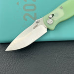 KUBEY Knife KU481C Pebble Crossbar Lock Jade  14C28N Folding Knife