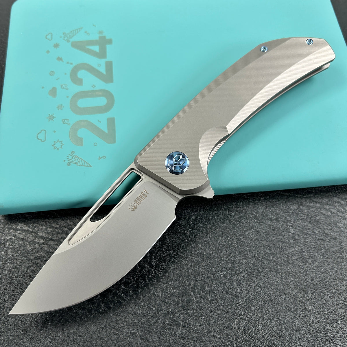 KUBEY KB368G Hyperion Frame Lock Flipper Knife Grey Titanium Handle w/ Micro Milling Lines 3.5" Sandblast CPM-S35VN