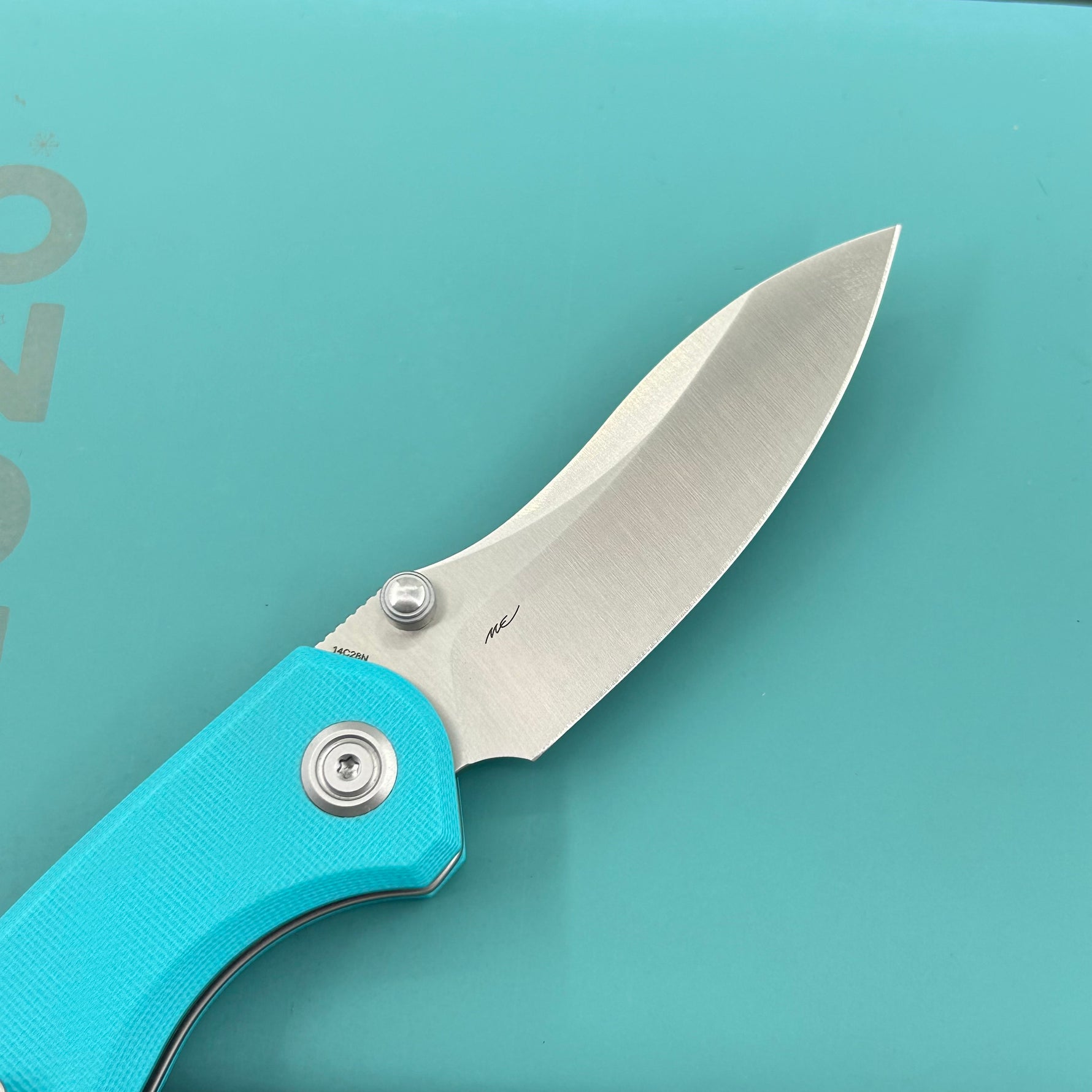 KUBEY Knife KU423B Pard Buttonlock Tiffany Blue  14C28N Folding Knife