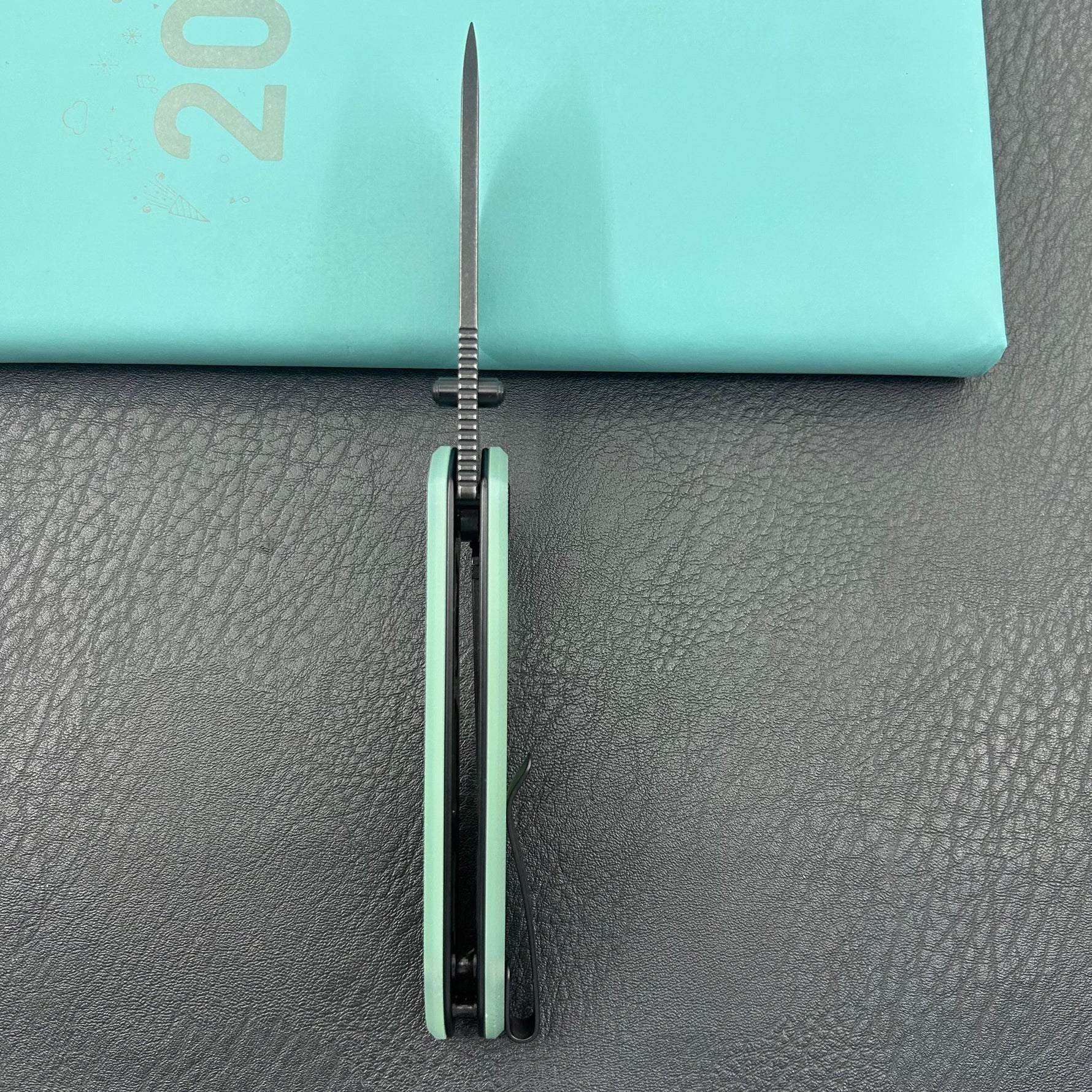 KUBEY Knife KU342K Belus Liner Lock Black Jade  14C28N Folding Knife