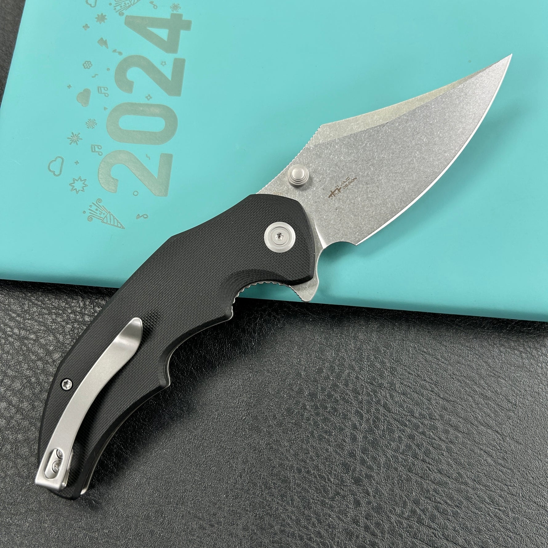 KUBEY KU181A Ceto Flipper Camping Folding Knife Black G-10 Handle 3.46" Stonewash 14C28N Blade