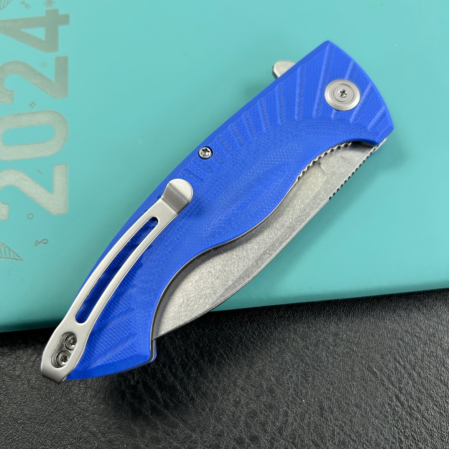 KUBEY knife KU208G  Timberwolf Flipper Outdoor Folding Knife Blue G-10 Handle 3.46" Stonewash 14C28N Blade