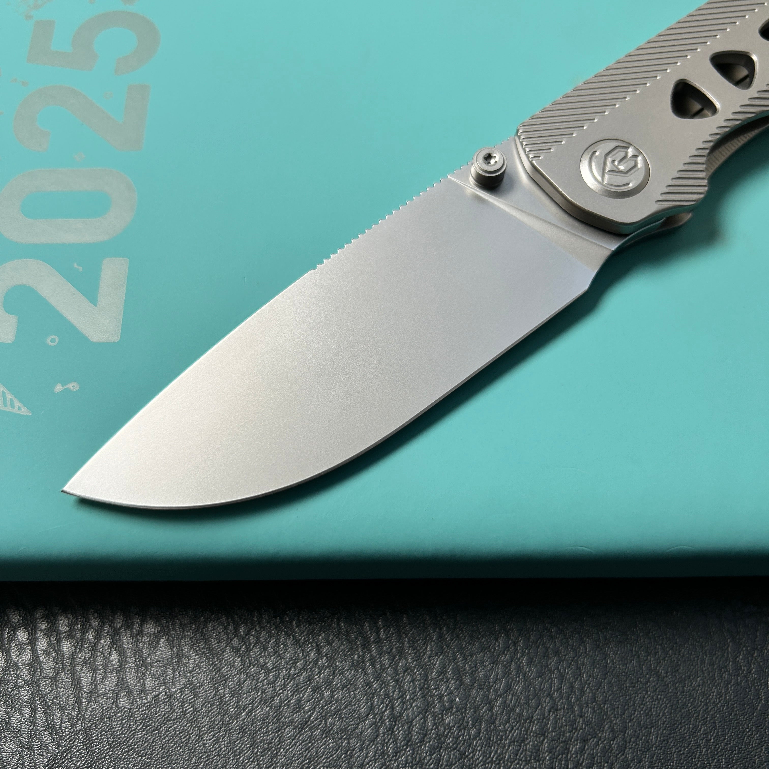 KB knives  KB470A Zephyr Tactical Folding Knife Grey Integral Titanium Handle 4.65" Silver Beadblast M390