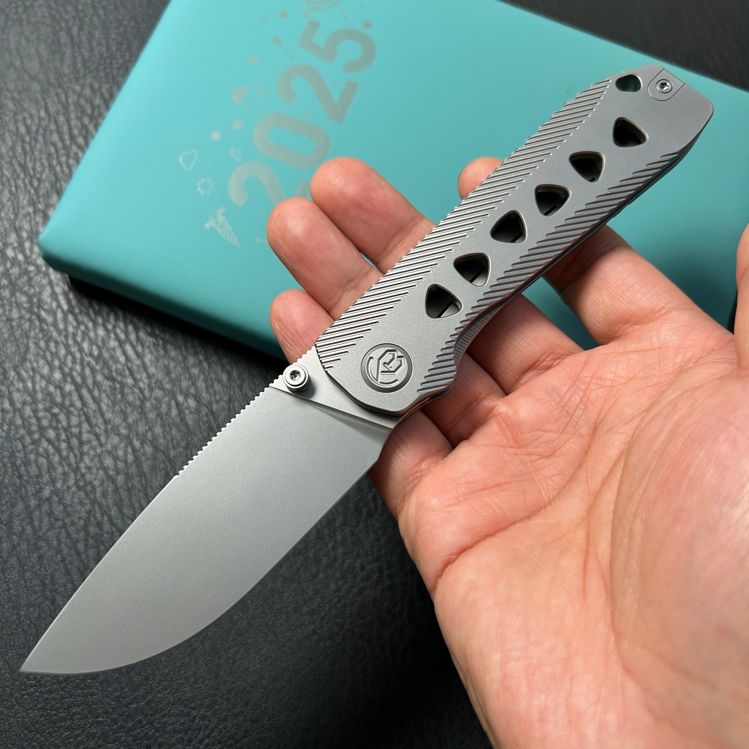 KB knives  KB470A Zephyr Tactical Folding Knife Grey Integral Titanium Handle 4.65" Silver Beadblast M390