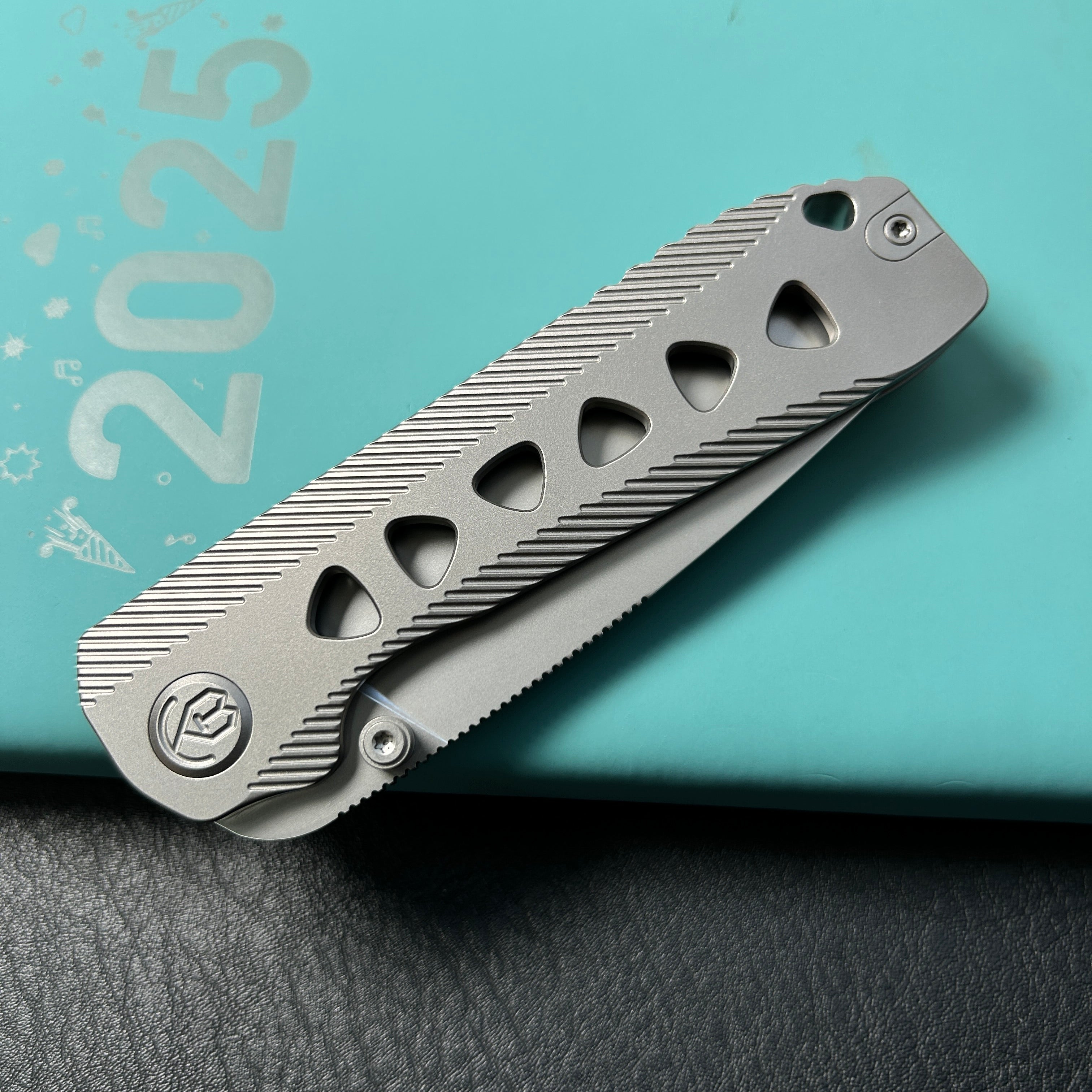 KB knives  KB470A Zephyr Tactical Folding Knife Grey Integral Titanium Handle 4.65" Silver Beadblast M390