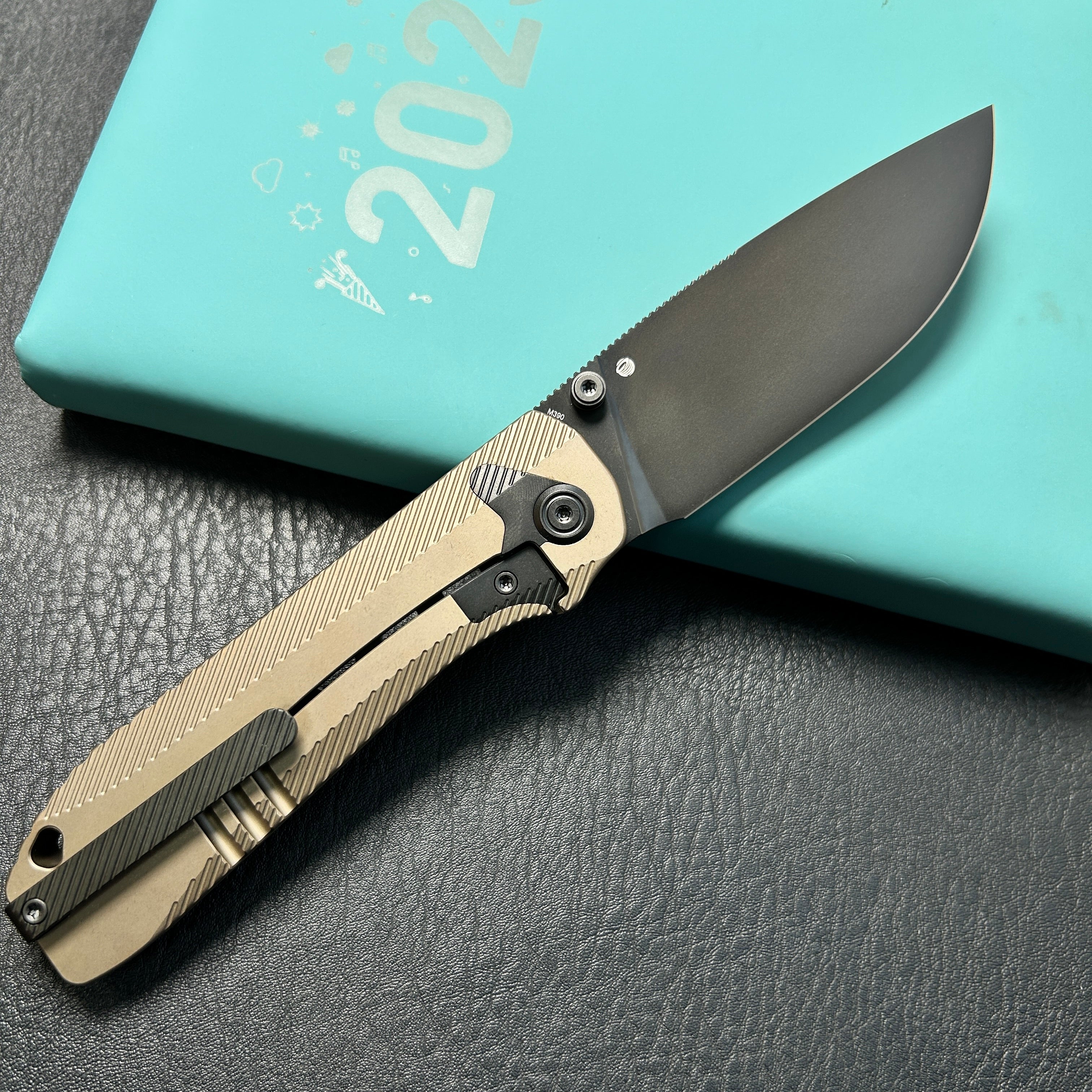 KB knives KB470B Zephyr Tactical Folding Knife Bronze Ano Integral Titanium Handle 4.65" Regular DLC M390
