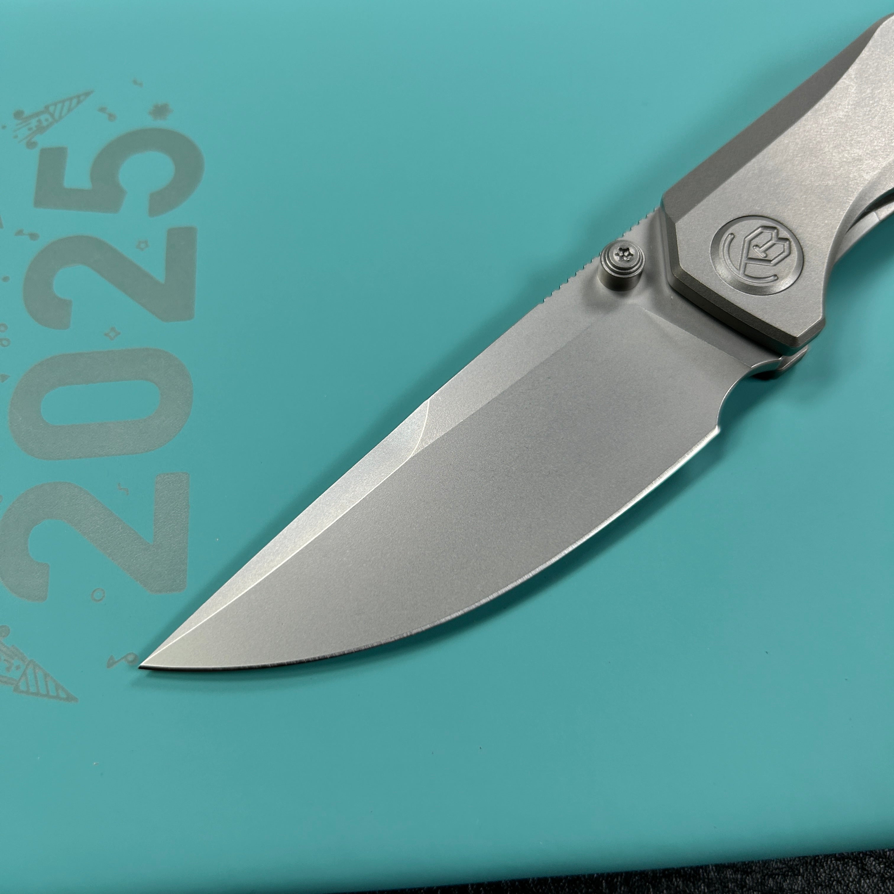 KB Knives KB417A  Eclipse Folding knife Integral Titanium Handle 3.31'' Sandblast Bohler M390 Blade