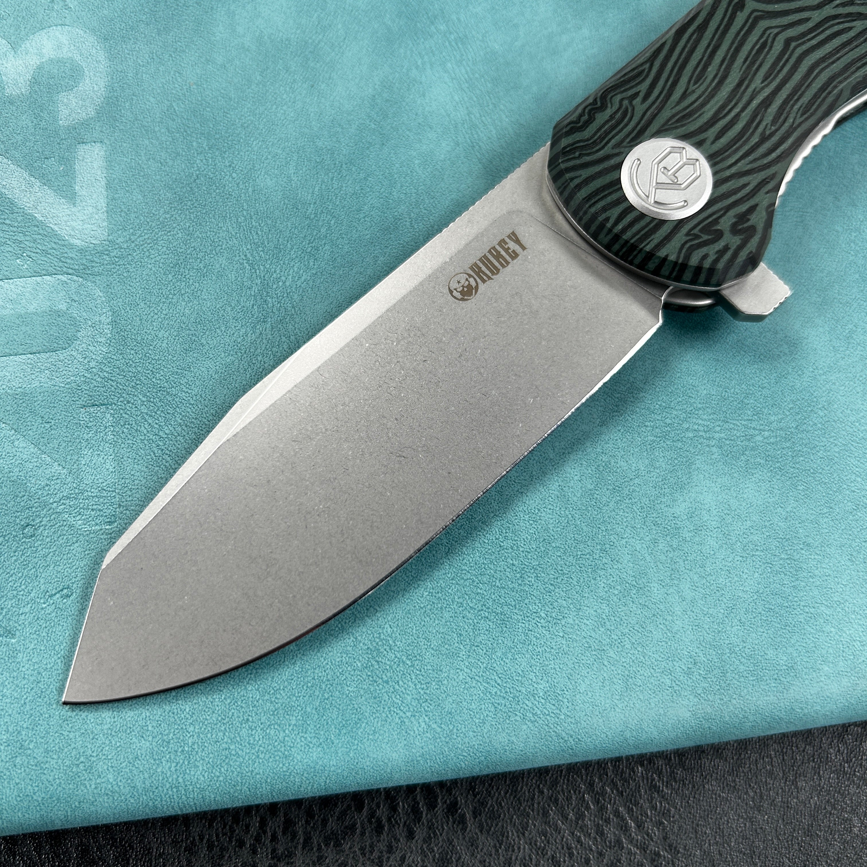 KUBEY KU358  Master Chief Outdoor Folding Pocket Knife Green and black Damascus G10 Handle 3.43" Beadblast AUS-10