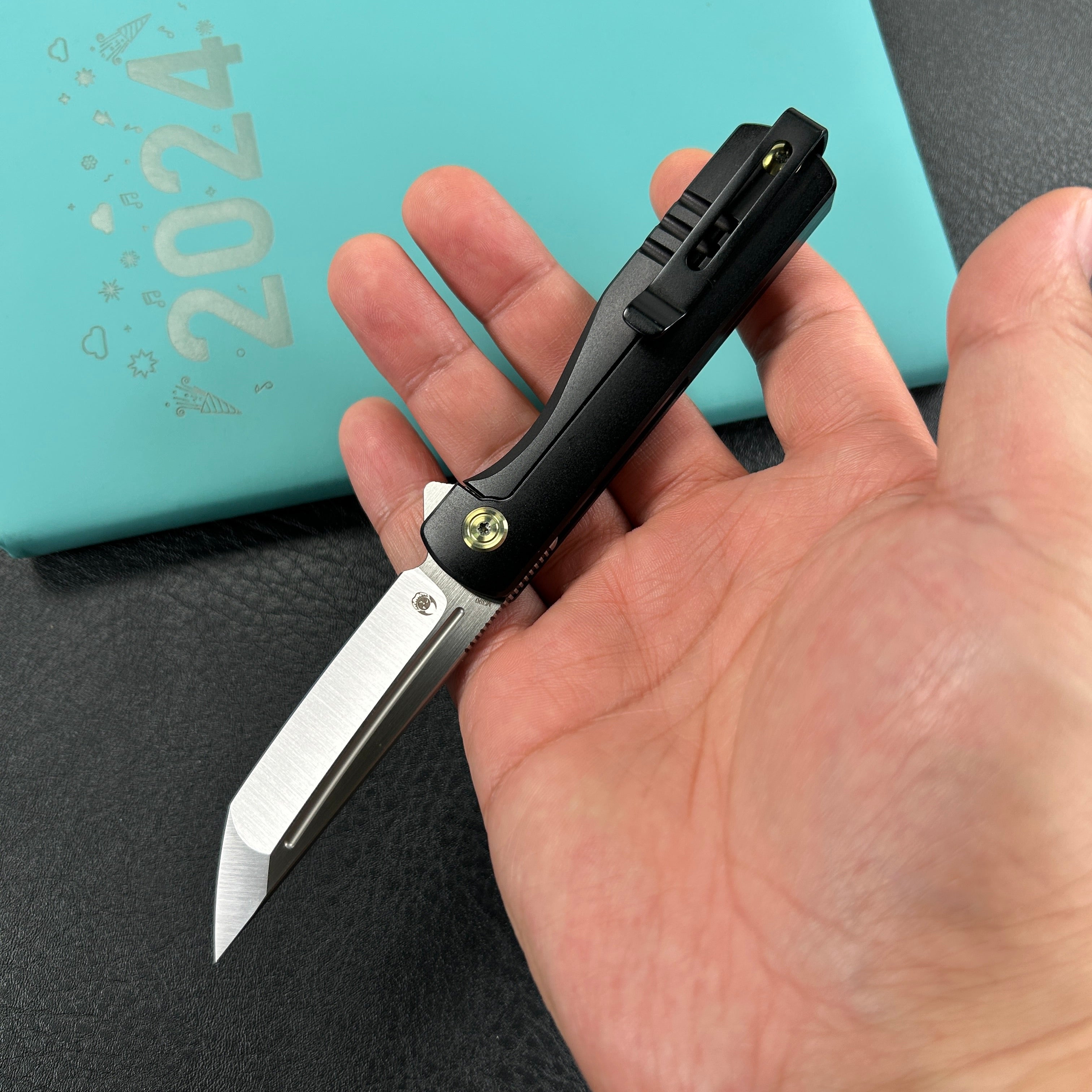 KUBEY KB244C Musō Flipper Everyday Carry Knife Black Titanium Handle 2.95" Tanto Belt Satin M390 Blade