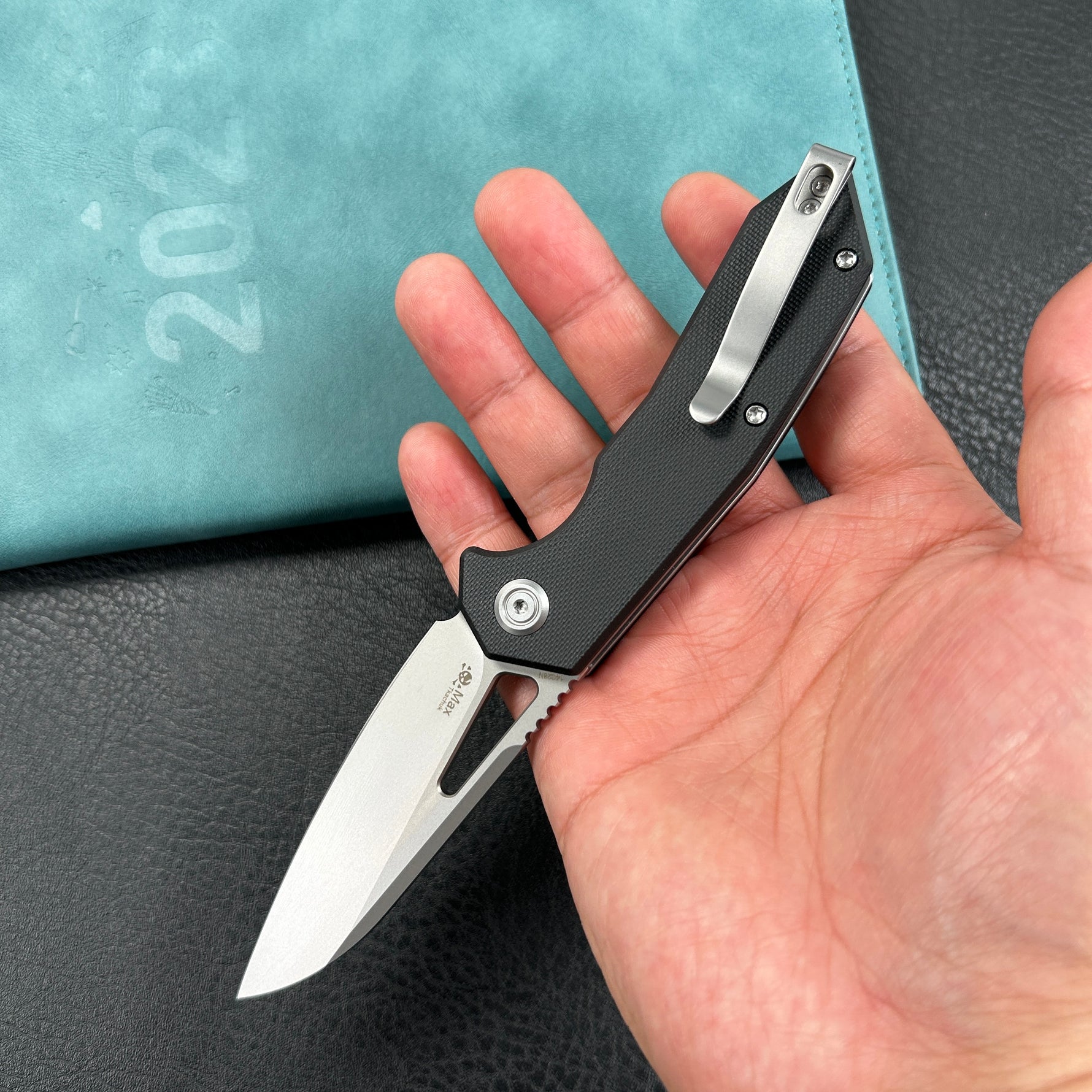 KUBEY knife  KU291N Vagrant Liner Lock Folding Knife Black G10 Handle 3.1" Sandblast 14C28N