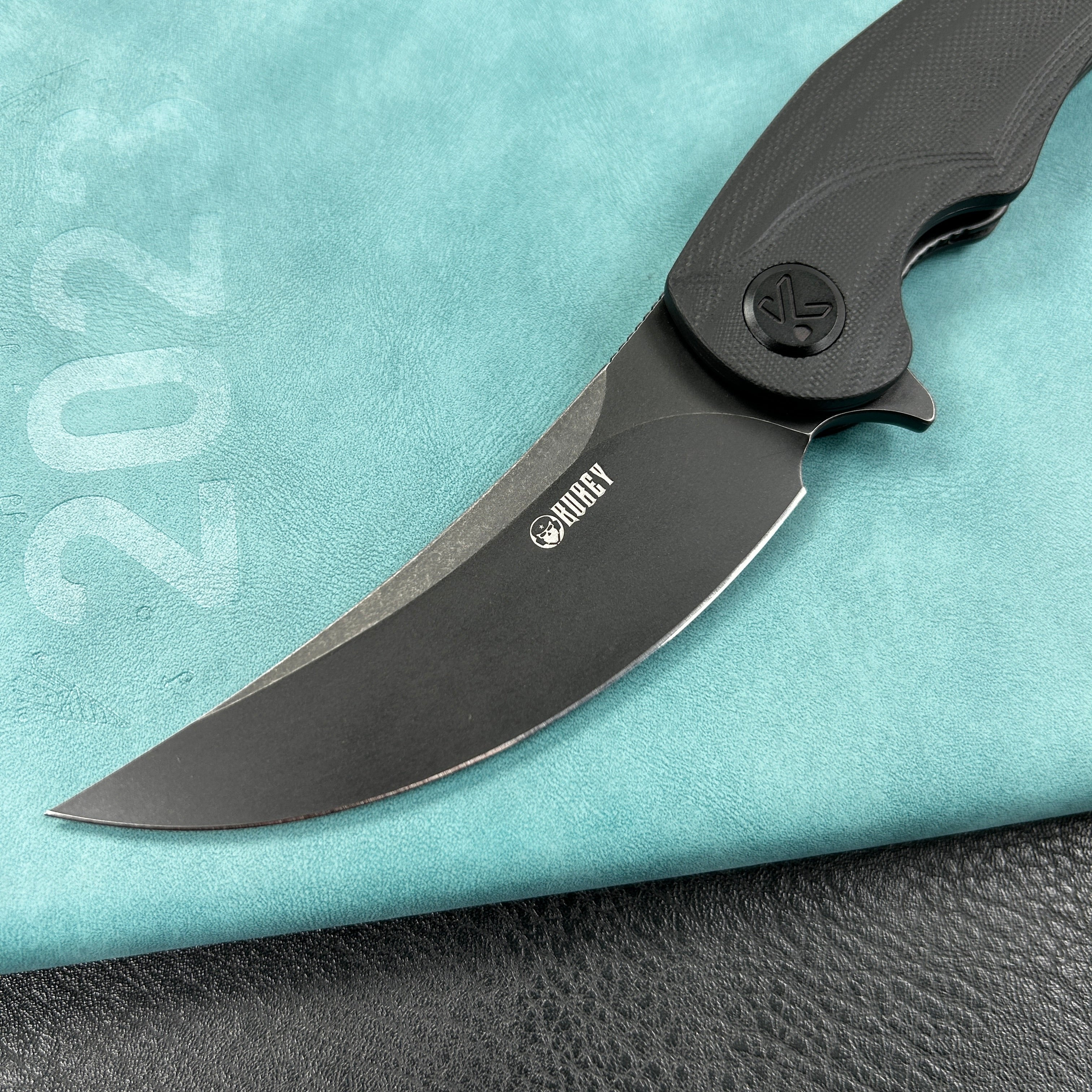 KUBEY KU173F Scimitar Liner Lock Folding Knife Black G10 Handle 3.46" Blackwash AUS-10