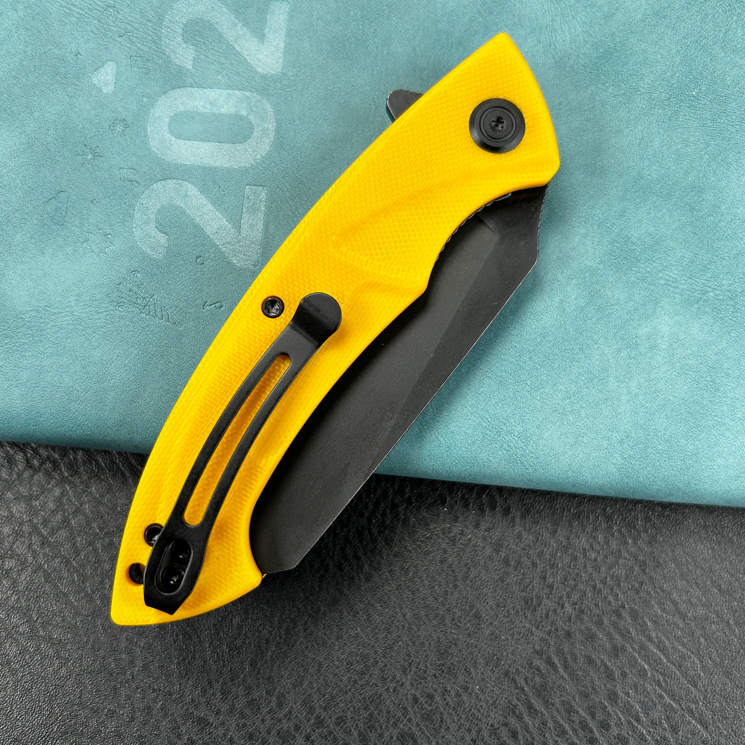 KUBEY KU212E  Anteater Liner Lock Folding Knife Yellow G10 Handle 3.5" Blackwash 14C28N