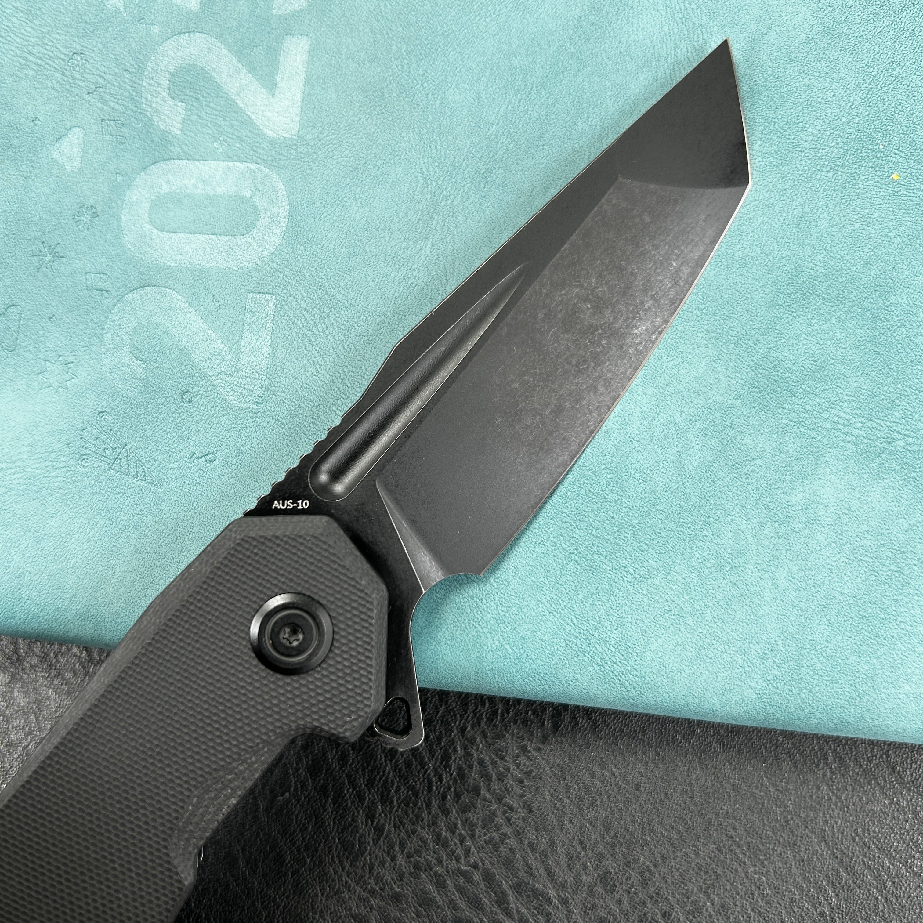 KUBEY KB237  Carve Liner Lock Tactical Folding Knife Translucent Black G10 Handle 3.27'' AUS-10