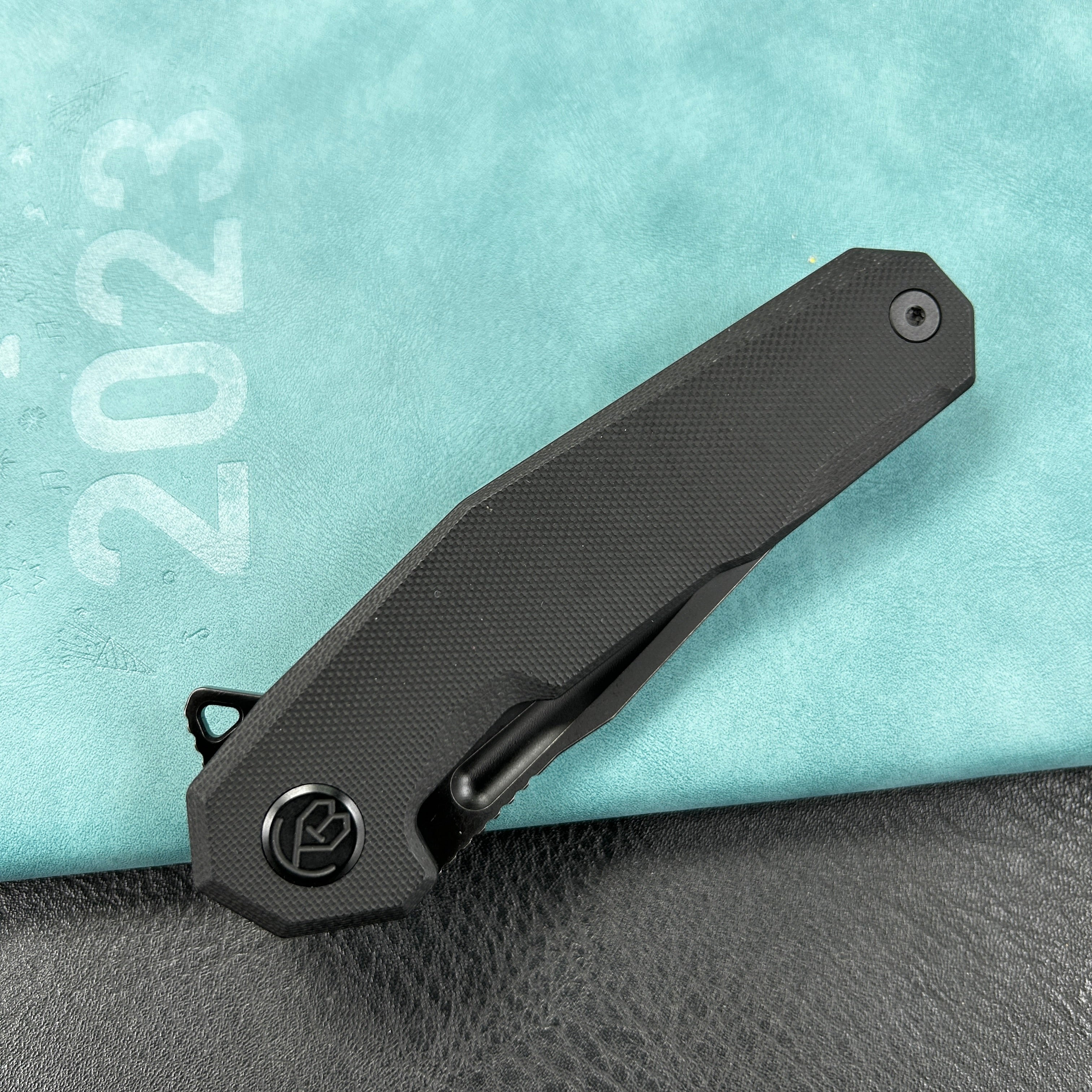 KUBEY KB237  Carve Liner Lock Tactical Folding Knife Translucent Black G10 Handle 3.27'' AUS-10