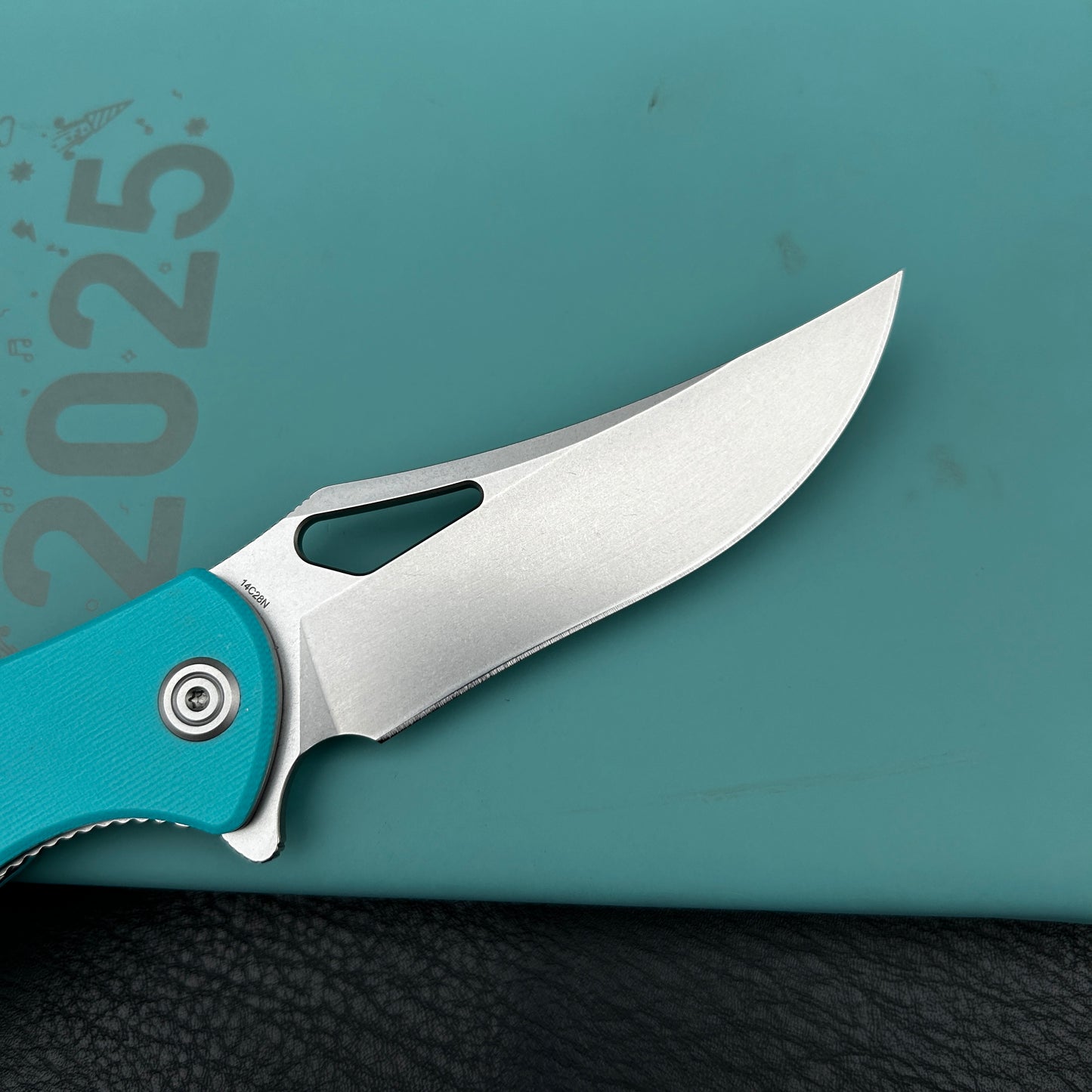 Kubey KU149I Phemius Liner Lock Folding Pocket Knife Tiffany Blue G10 Handle 3.66" Bead Blasted  14C28N