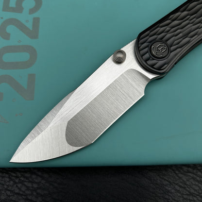 KB KB444C Folklore Folding Knife Regular DLC Titanium w/ Jigged Pattern Milling Handle 3.42'' Belt Satin M390 Blade