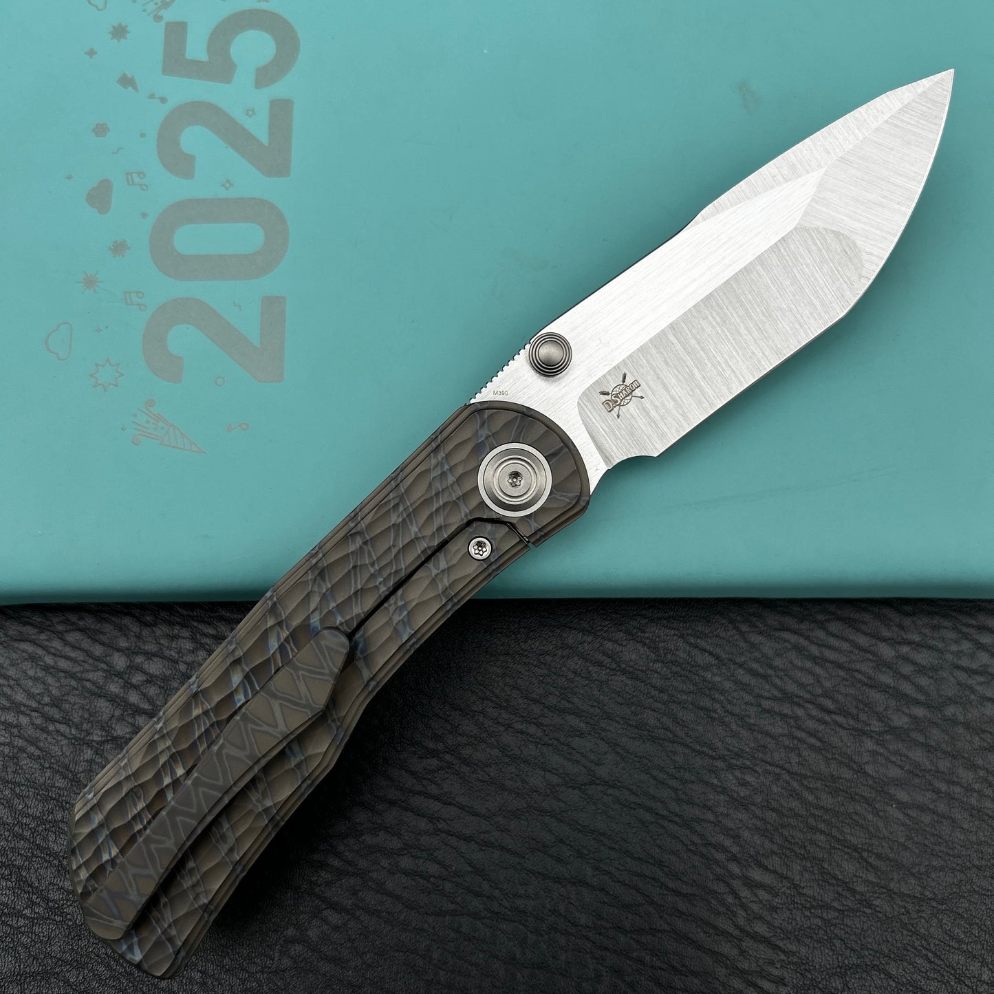 KB KB444B Folklore Folding Knife Flame Titanium w/ Jigged Pattern Milling Handle 3.42'' Belt Satin M390 Blade