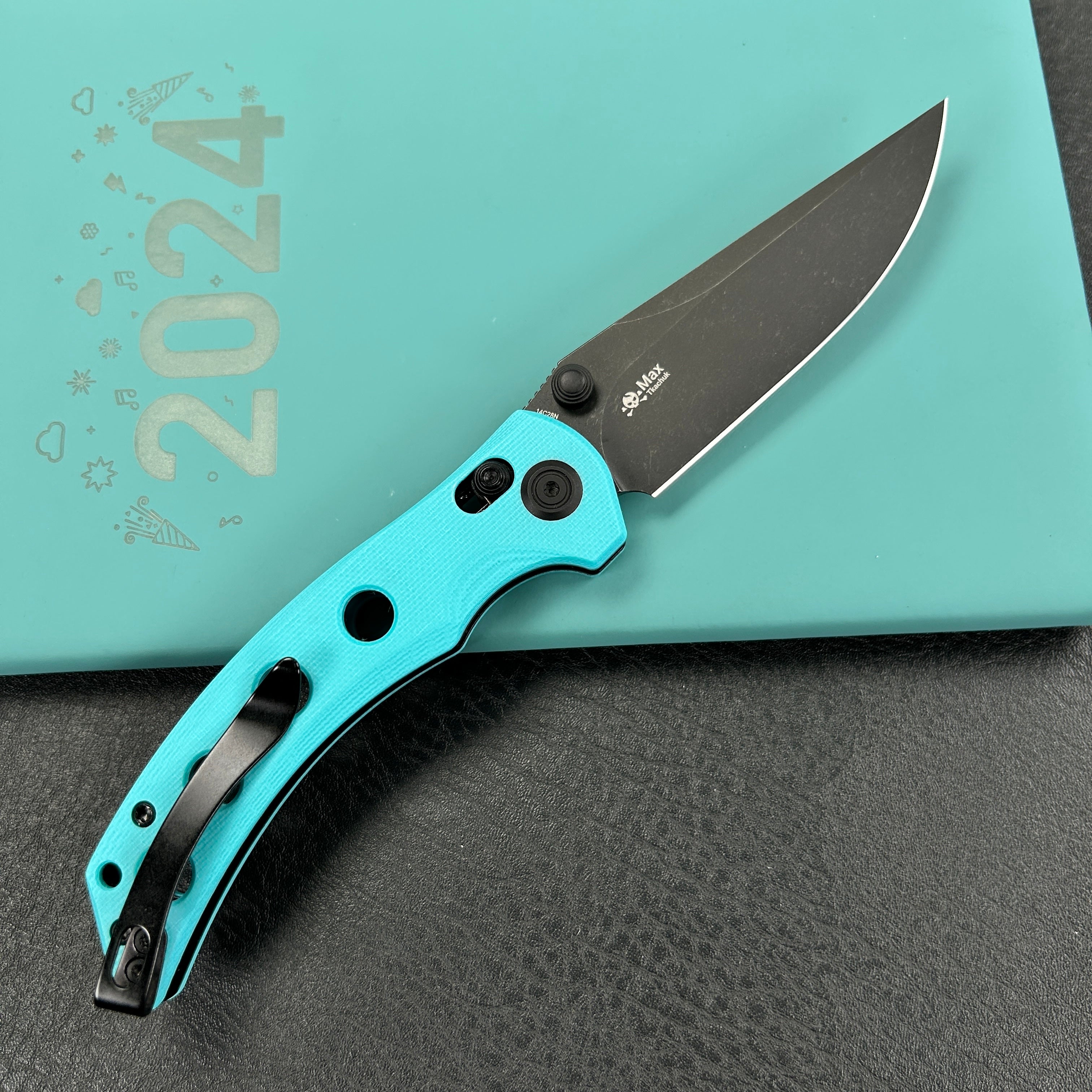 KUBEY KU172D Hound Crossbar Lock Folding Pocket Knife Tiffany Blue G-10 Handle 3.43" Blackwash 14C28N Blade