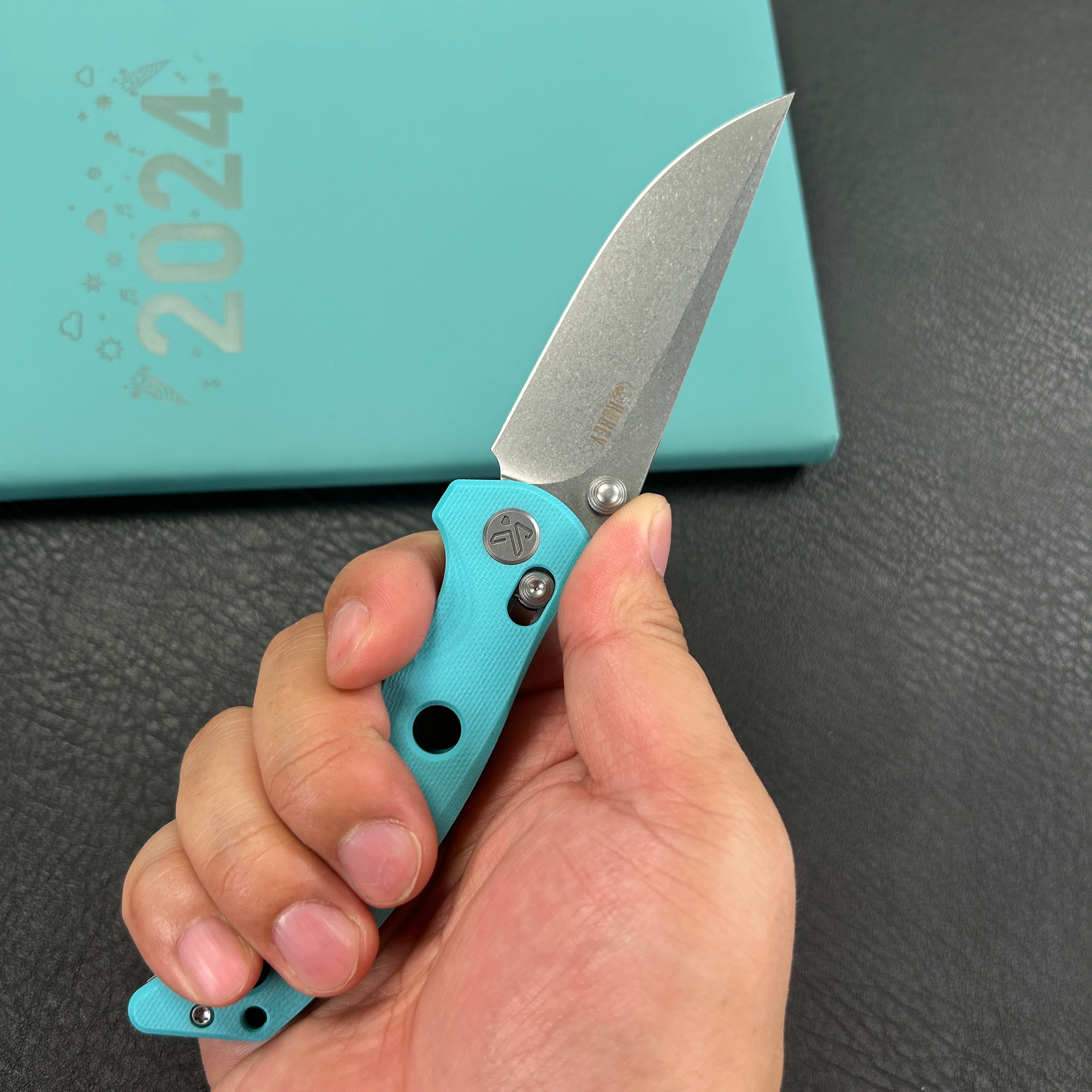 KUBEY KU172C  Hound Crossbar Lock Folding Pocket Knife Tiffany Blue G-10 Handle 3.43" Stonewash 14C28N Blade