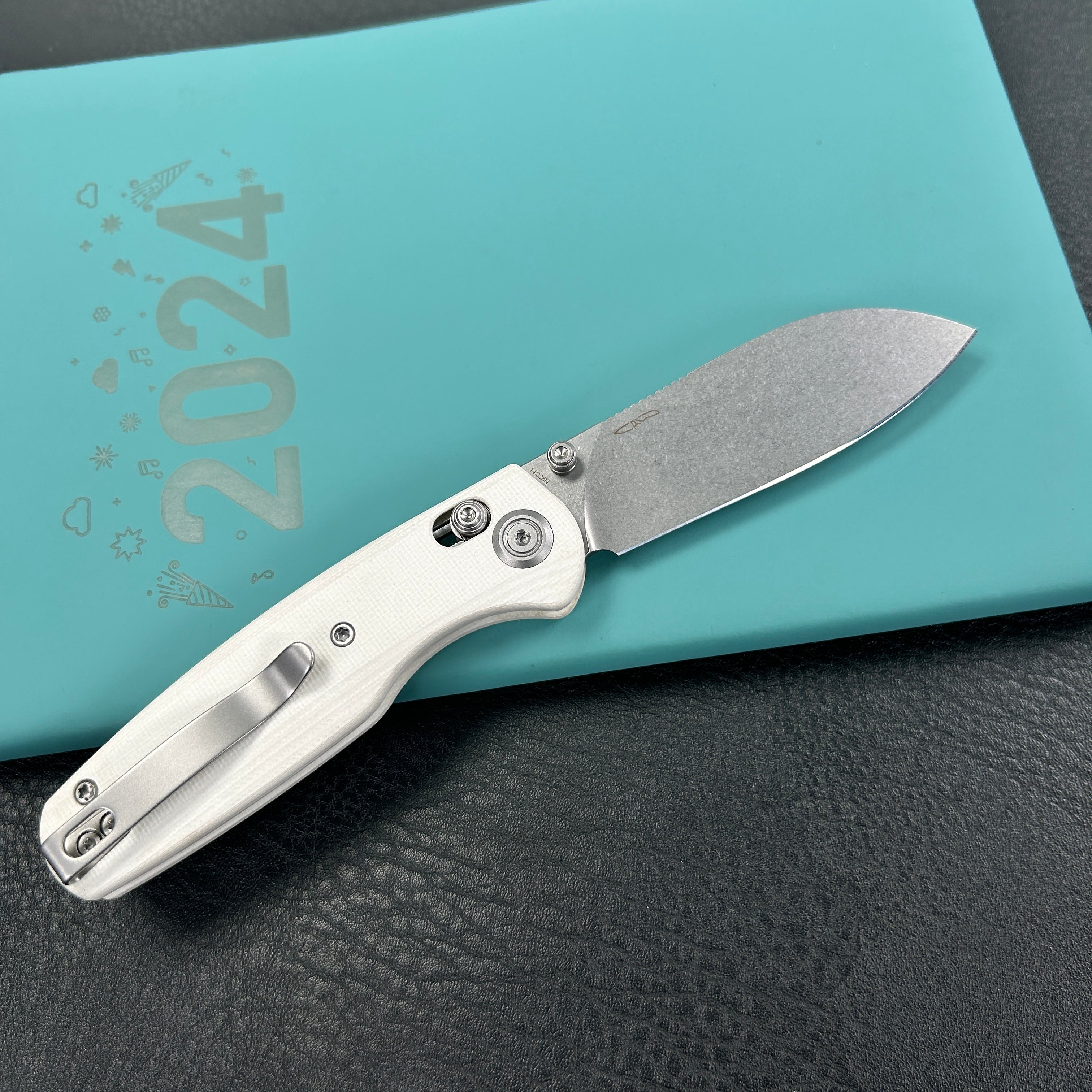 KUBEY KU288E Breeze Every Carry Pocket Knife Crossbar Lock White G10 Handle 3.03" Stonewash 14C28N Blade